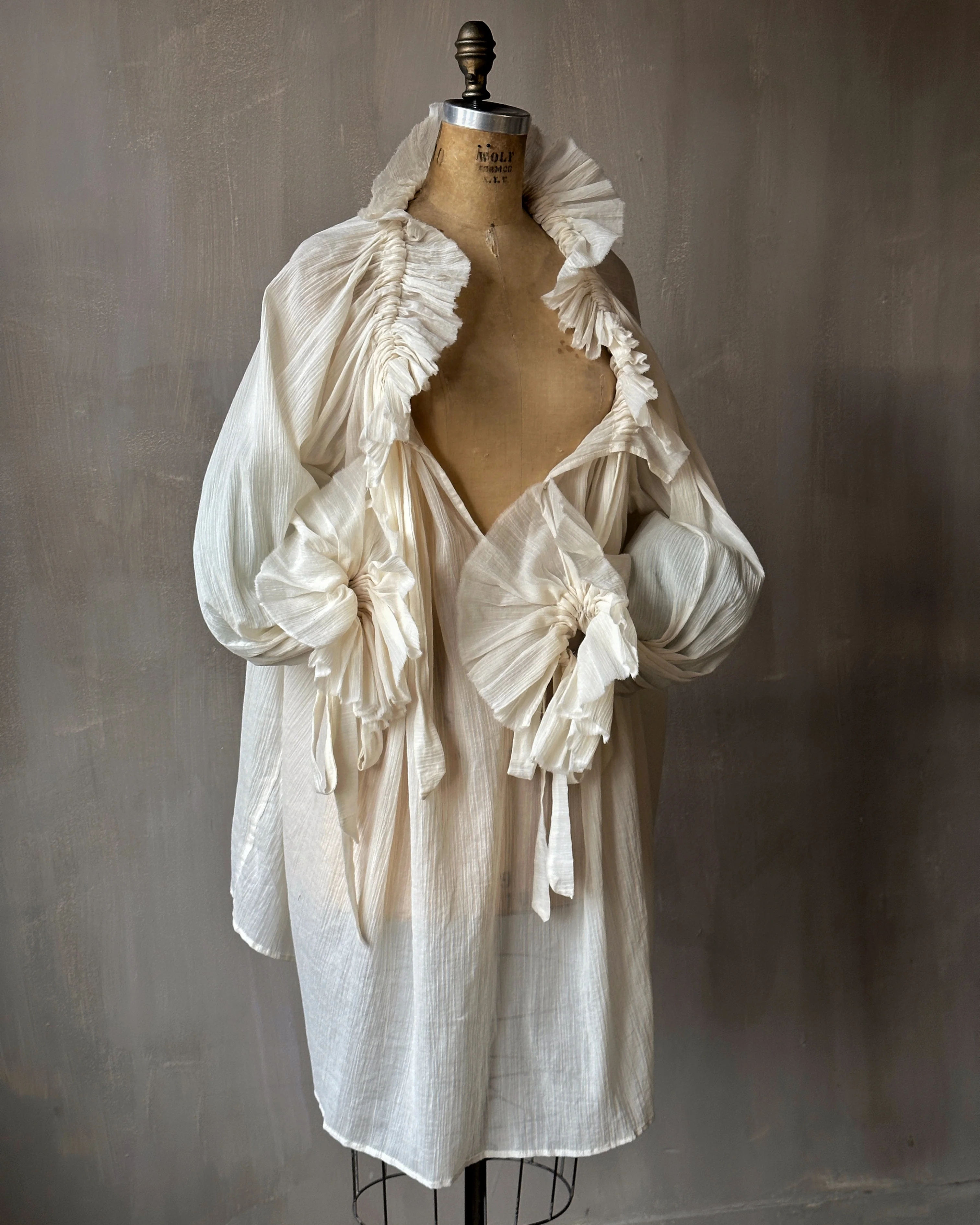 Alchemist Chemise in Parchment Cotton Gauze (Pre-Order) - Image 18