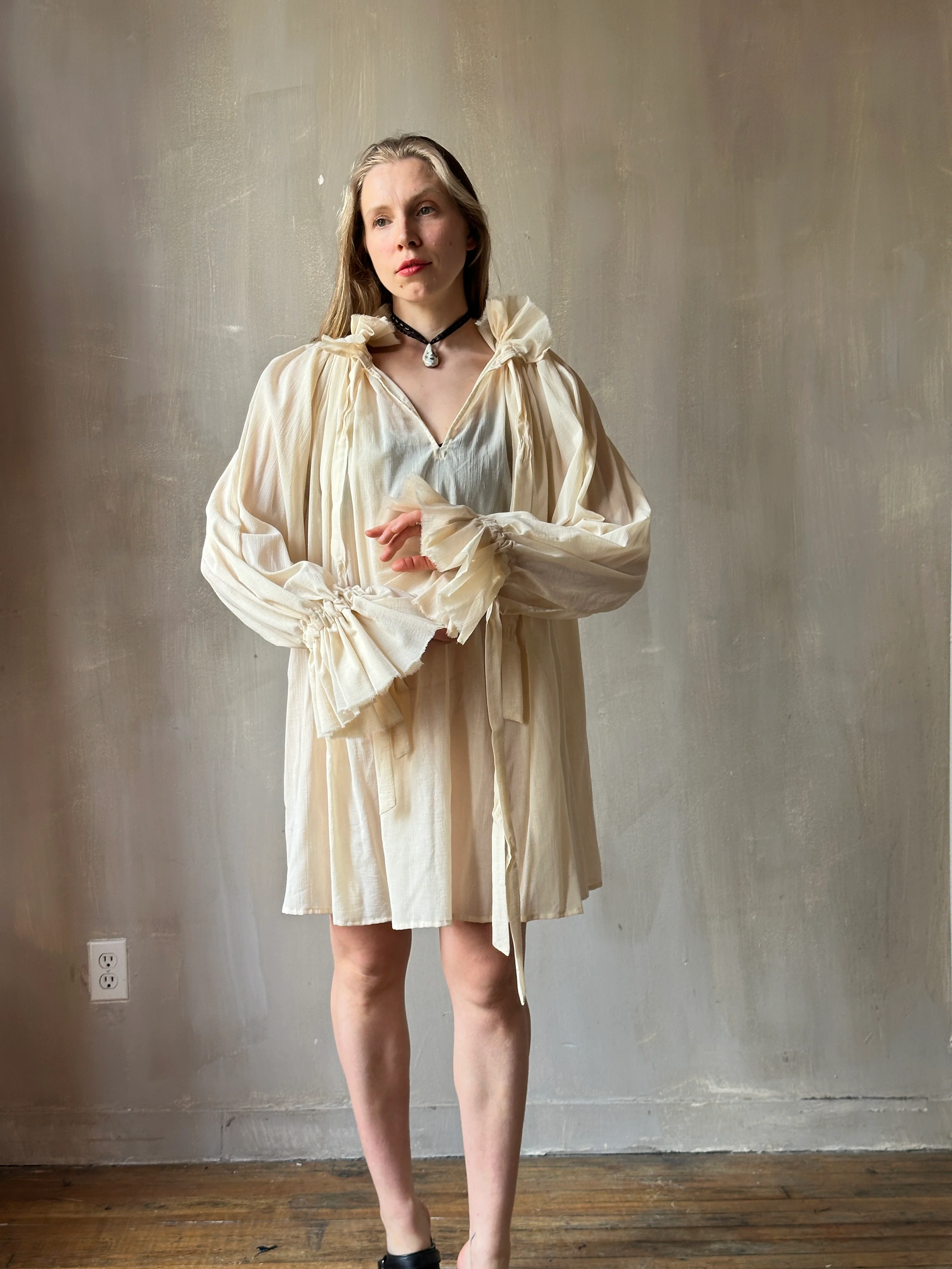 Alchemist Chemise in Parchment Cotton Gauze (Pre-Order) - Image 20