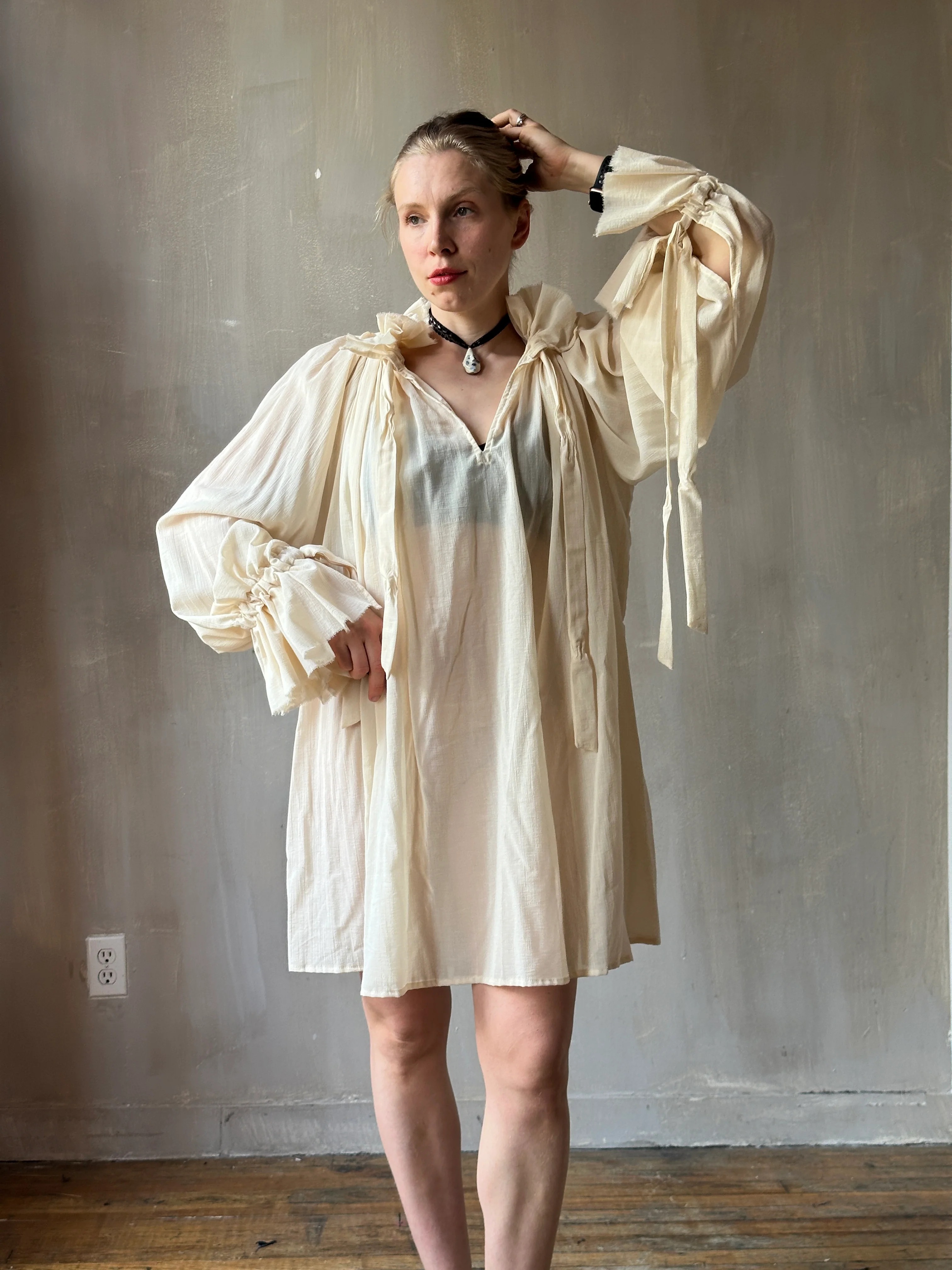 Alchemist Chemise in Parchment Cotton Gauze (Pre-Order) - Image 6