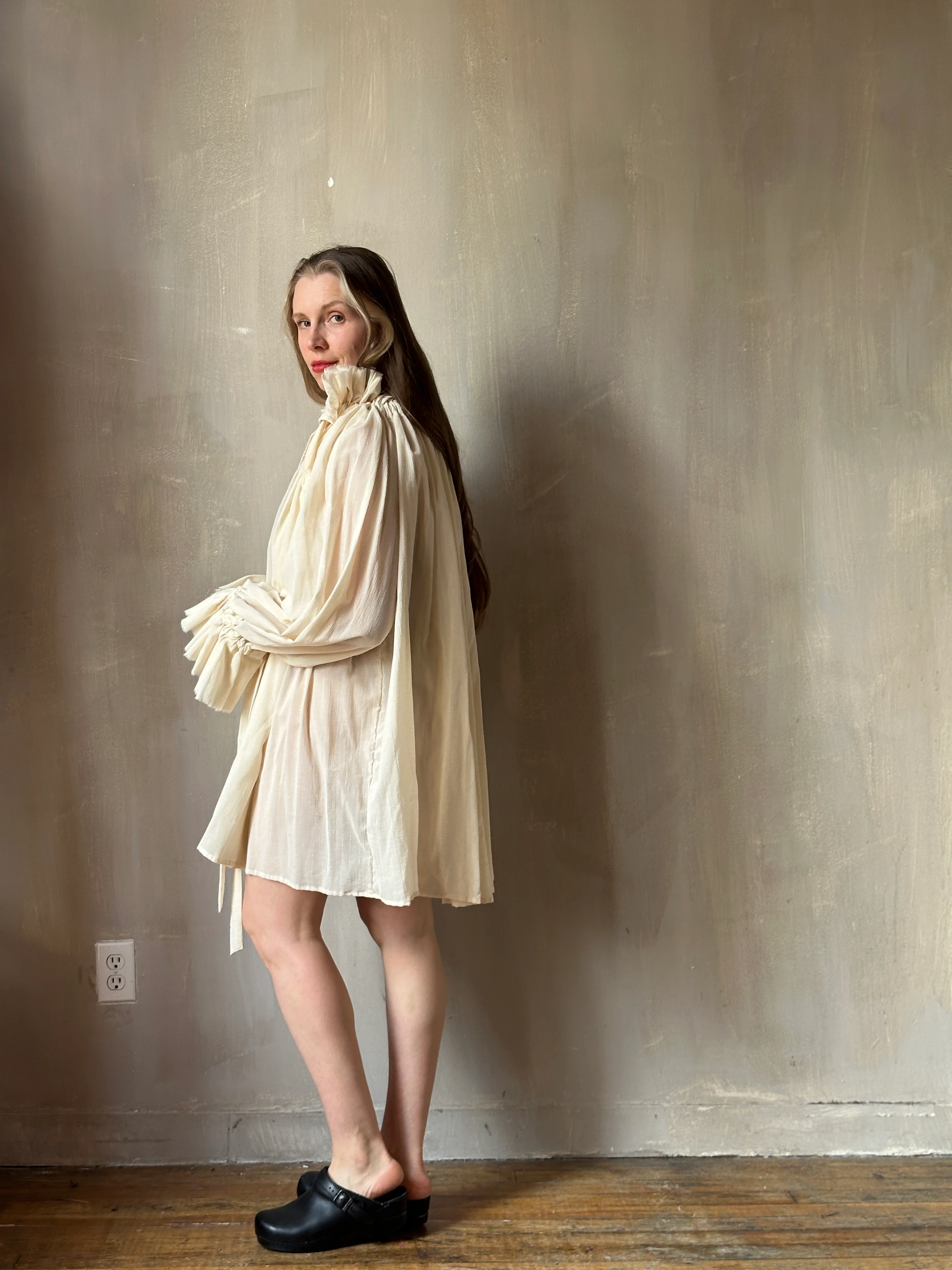 Alchemist Chemise in Parchment Cotton Gauze (Pre-Order) - Image 7
