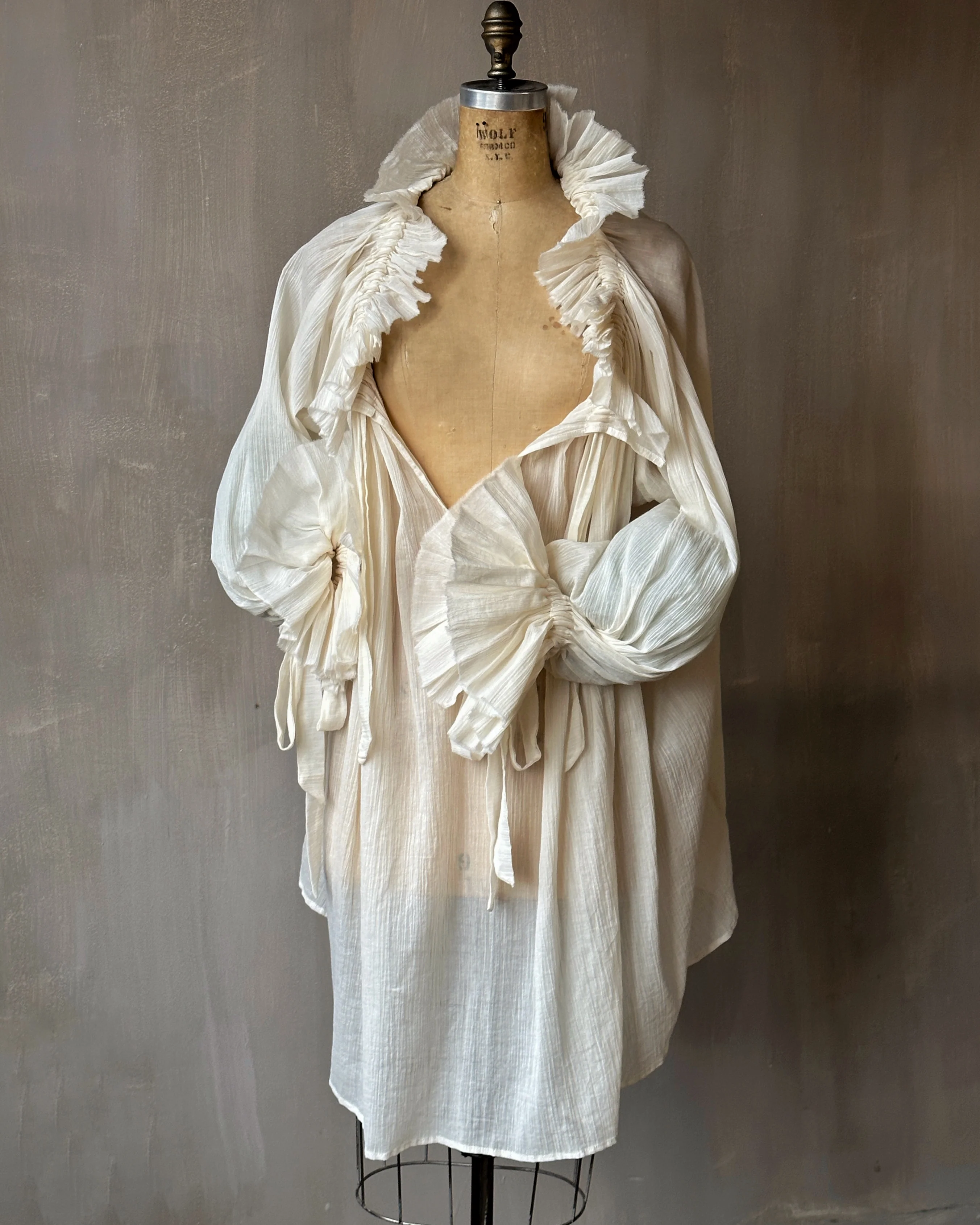 Alchemist Chemise in Parchment Cotton Gauze (Pre-Order) - Image 9