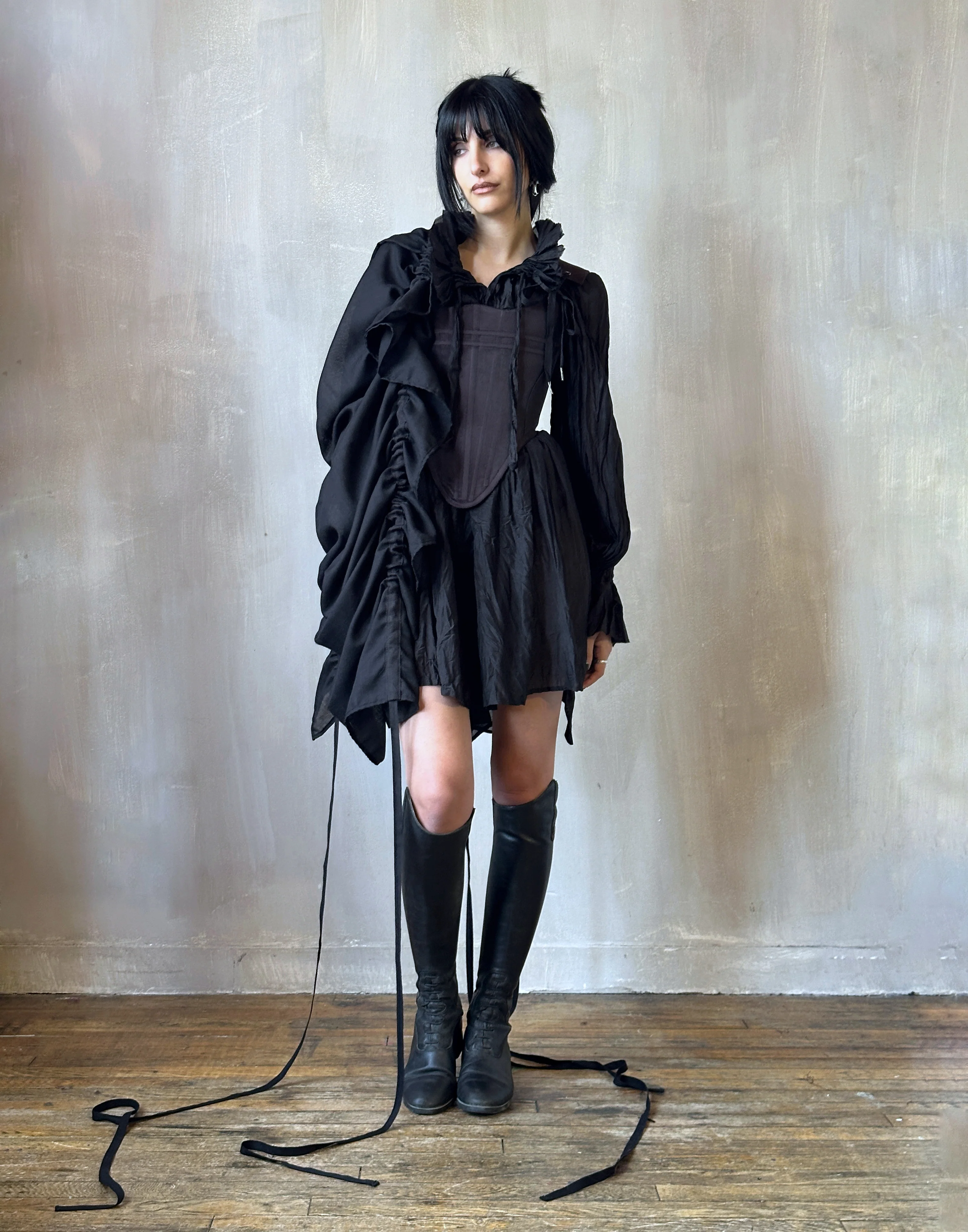 FW'24:  Black Drawstring Shawl in Wool - Image 2