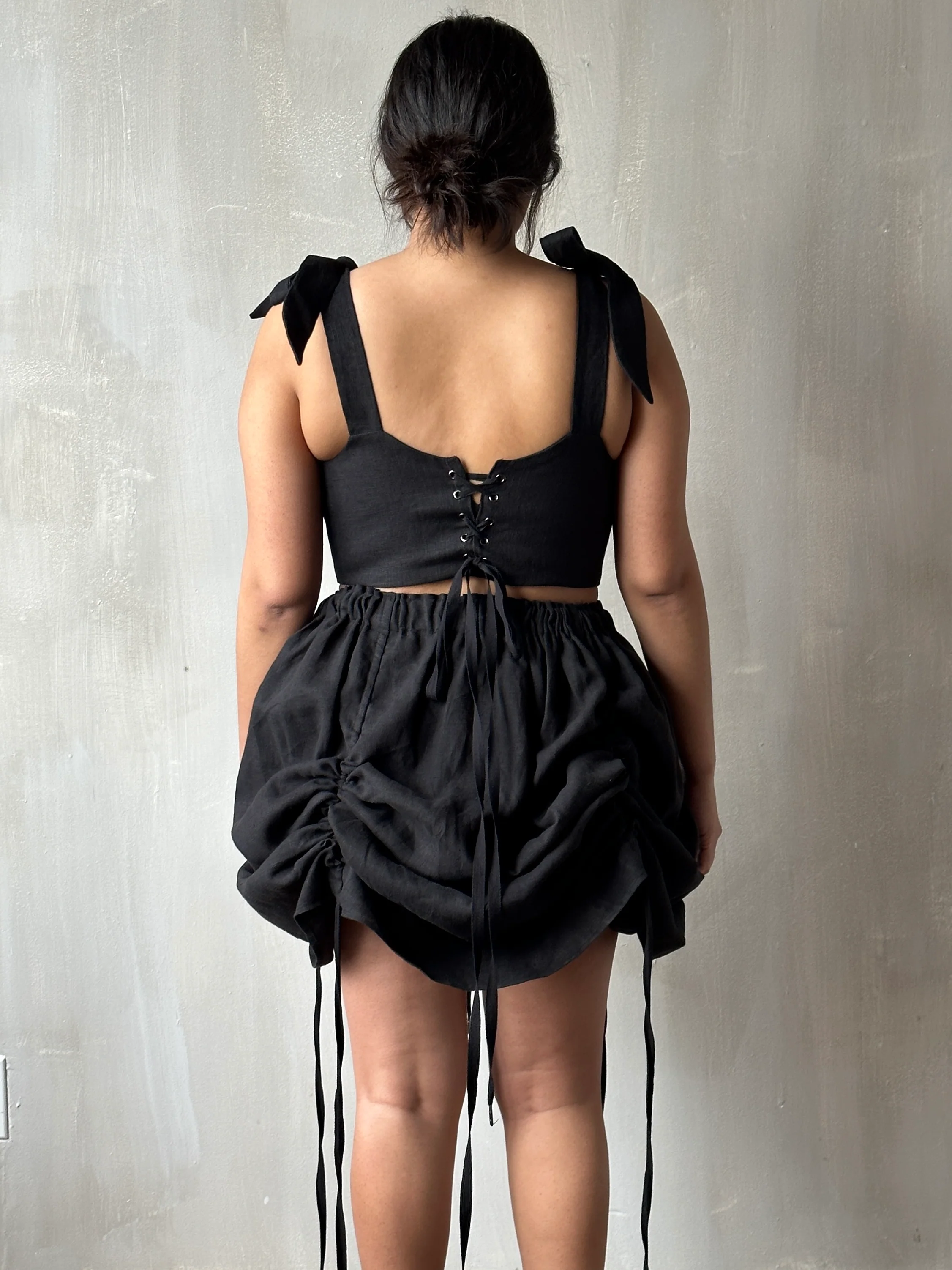 Black Four-Way Drawstring Skirt in Linen (Pre-Order) - Image 6