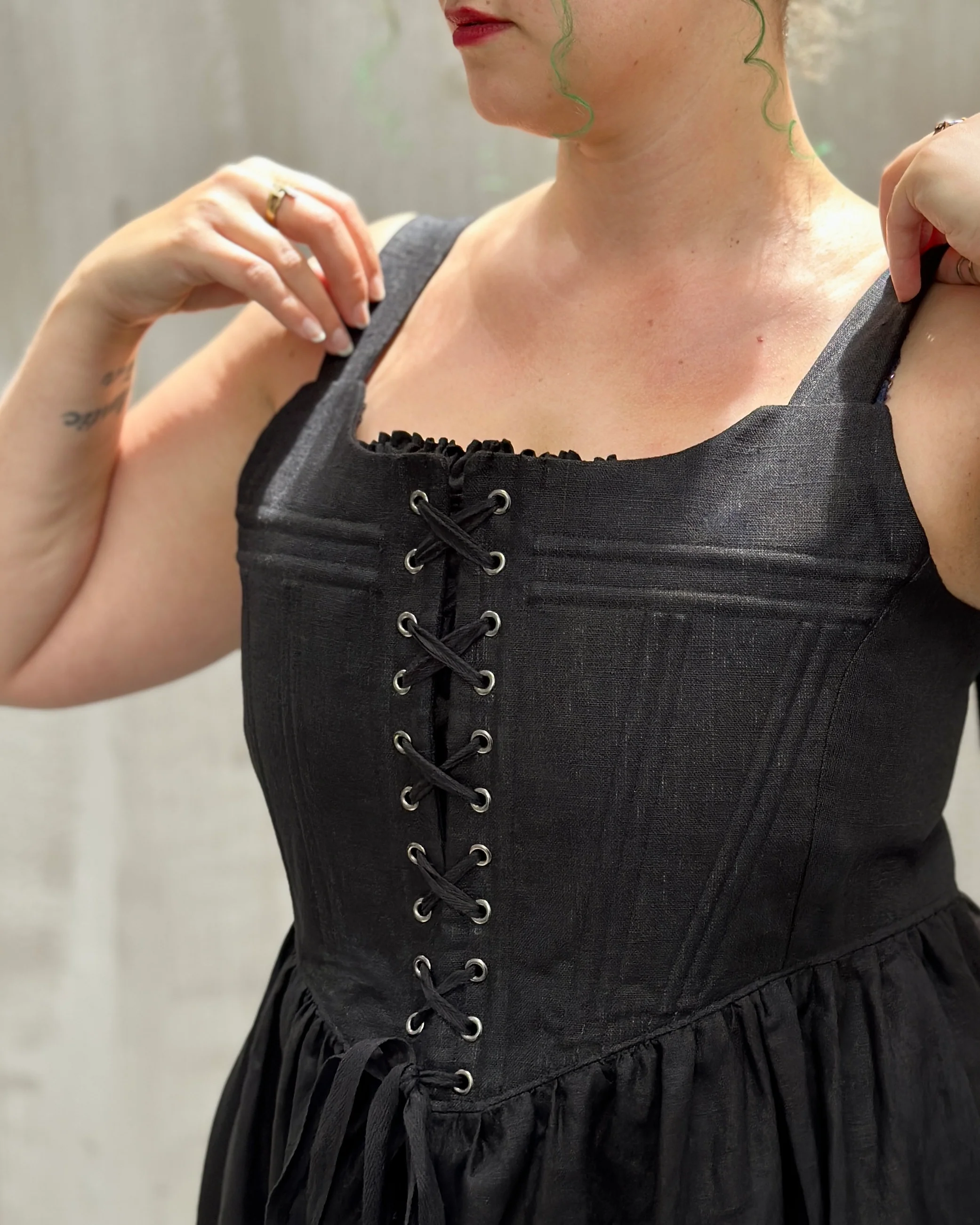 Caterina Stays Gown in Black Linen - Image 12