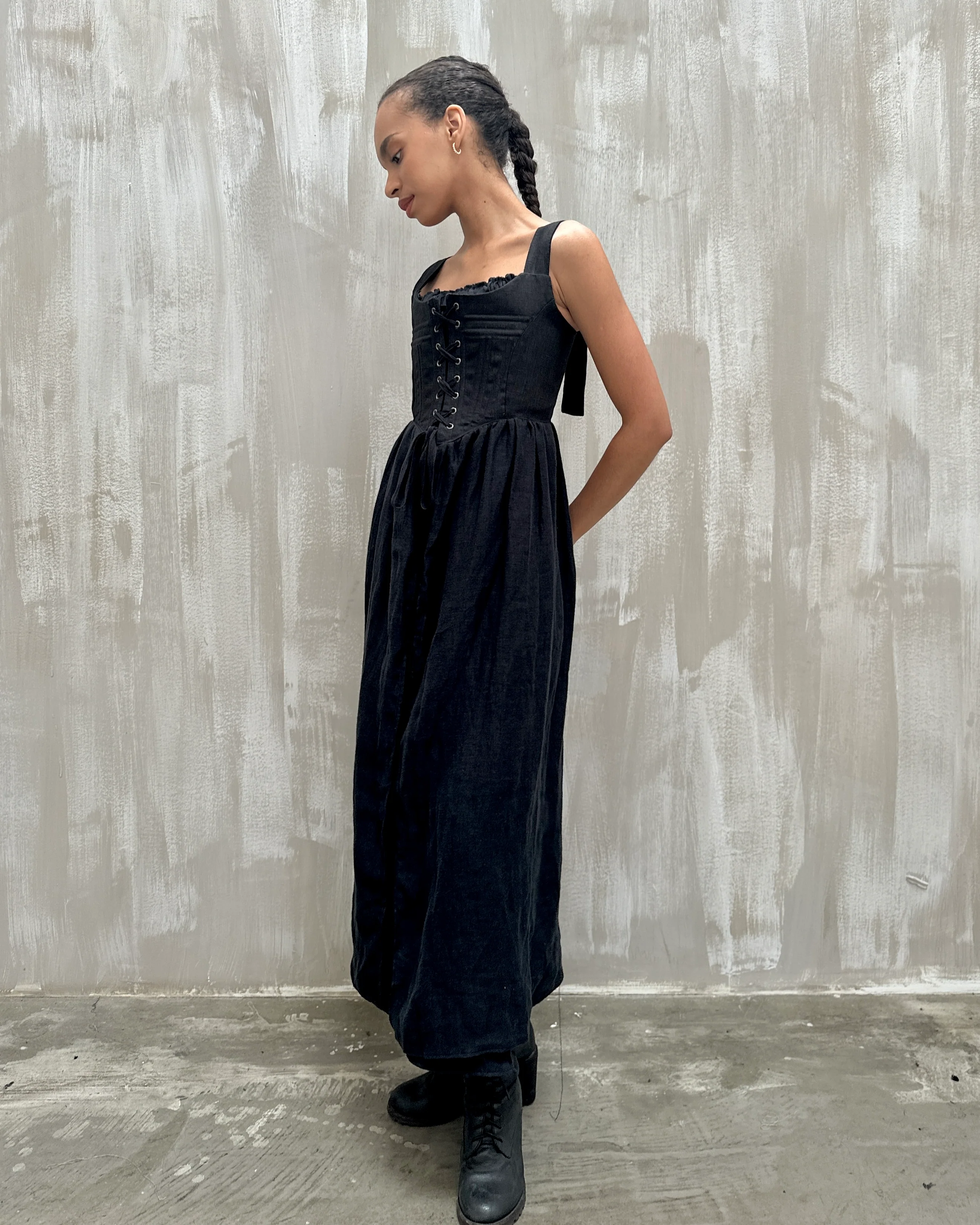 Caterina Stays Gown in Black Linen - Image 23