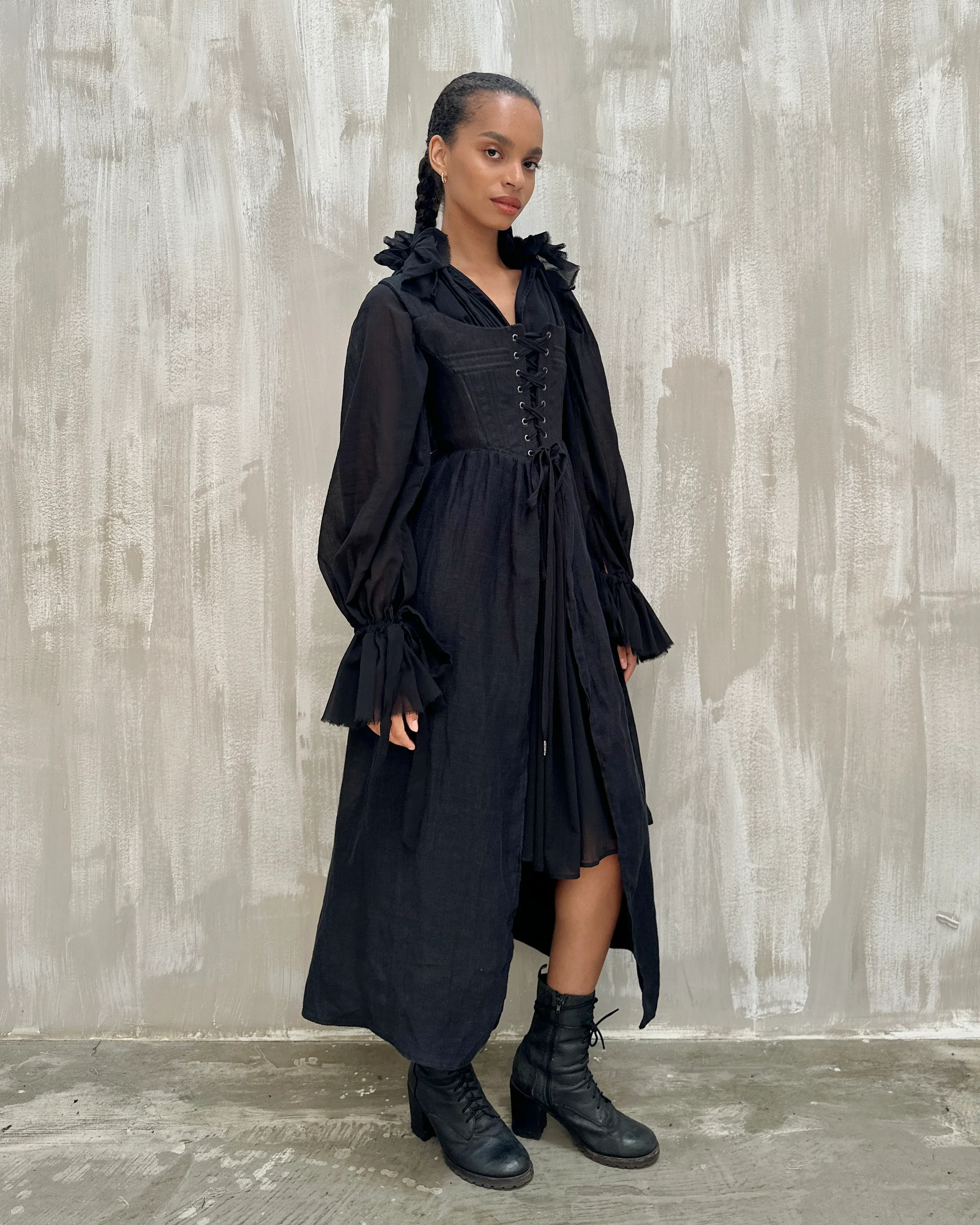 Caterina Stays Gown in Black Linen - Image 29