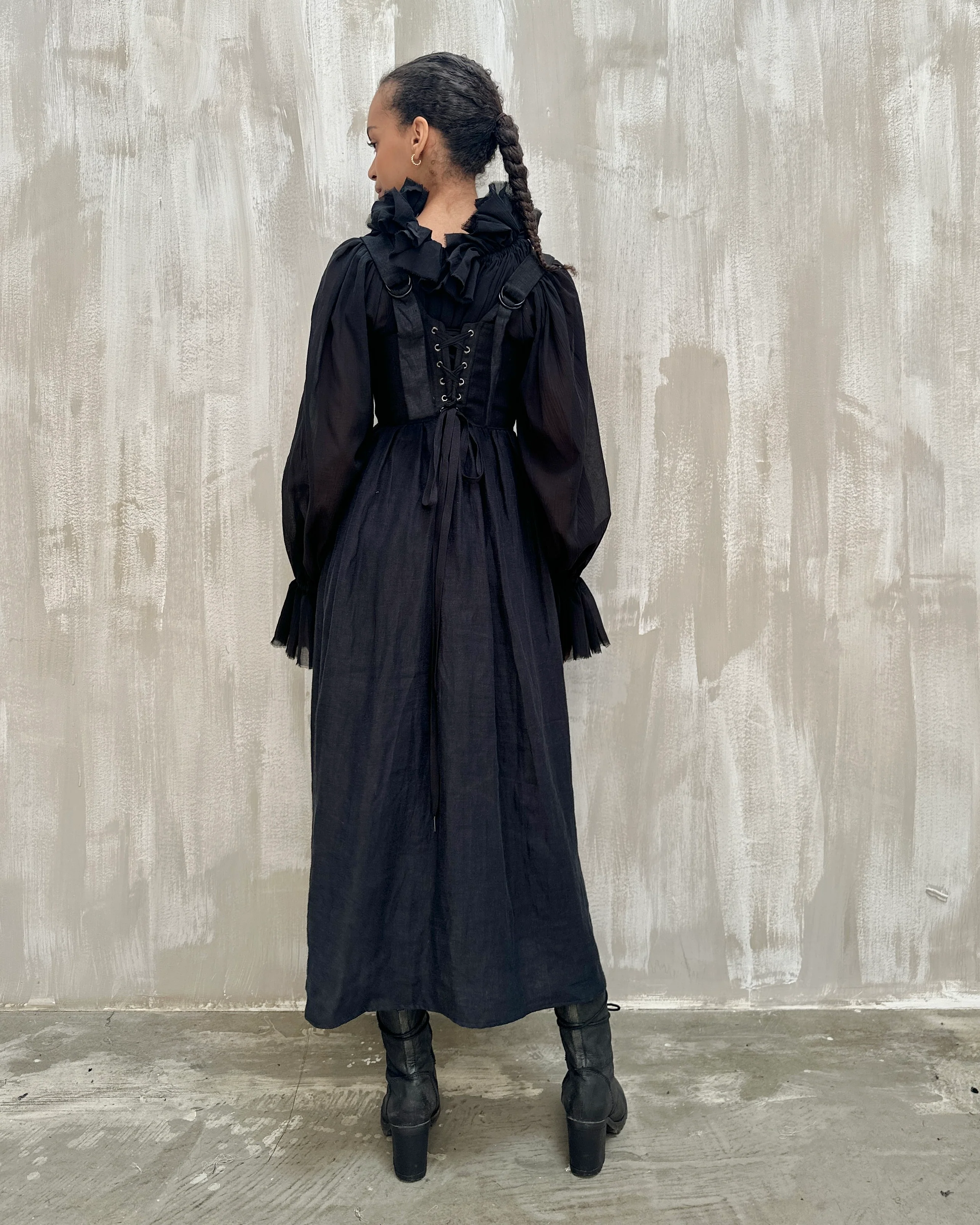 Caterina Stays Gown in Black Linen - Image 30