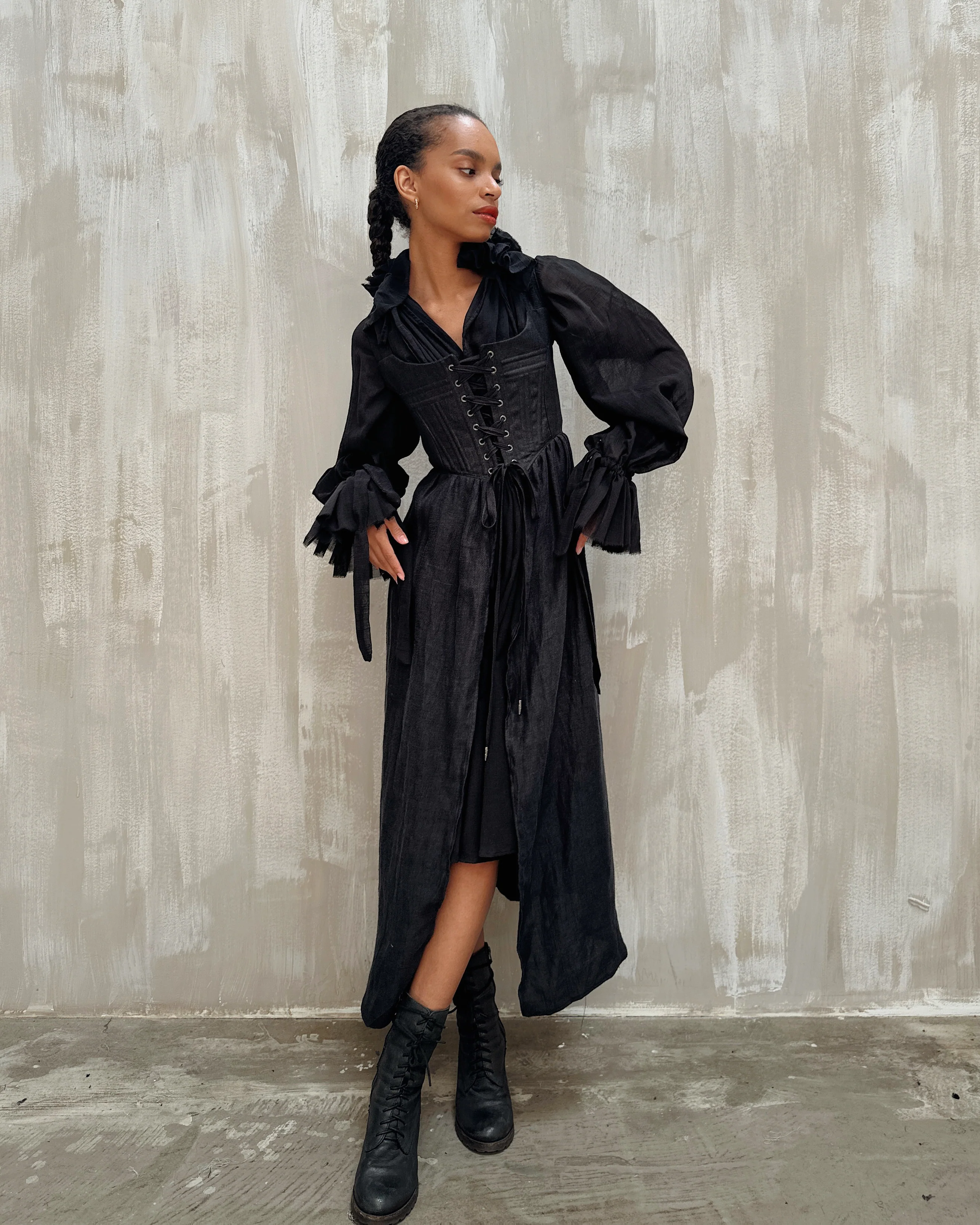 Caterina Stays Gown in Black Linen - Image 4