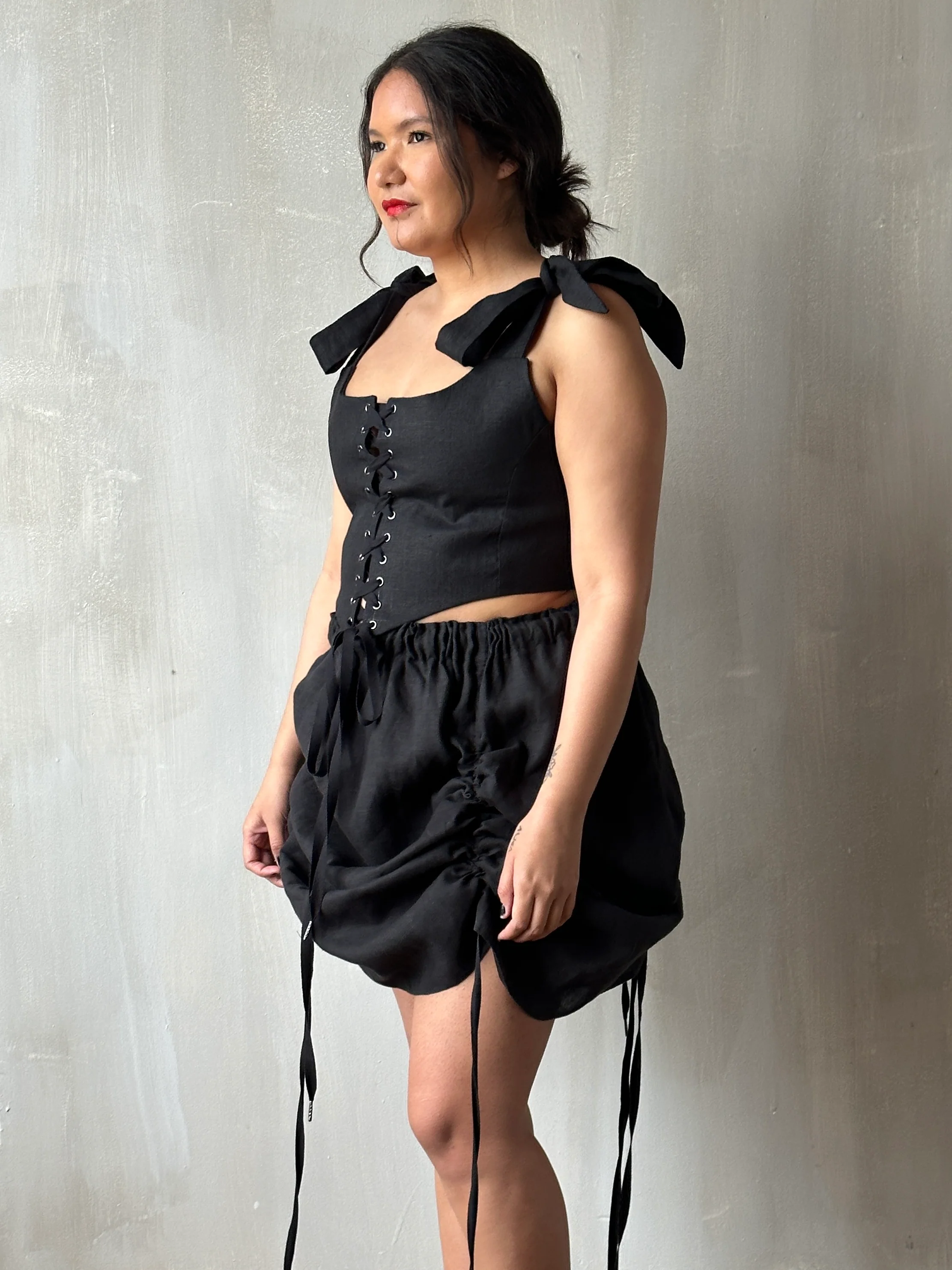 Corset Vest in Black Baltic Linen - Image 4