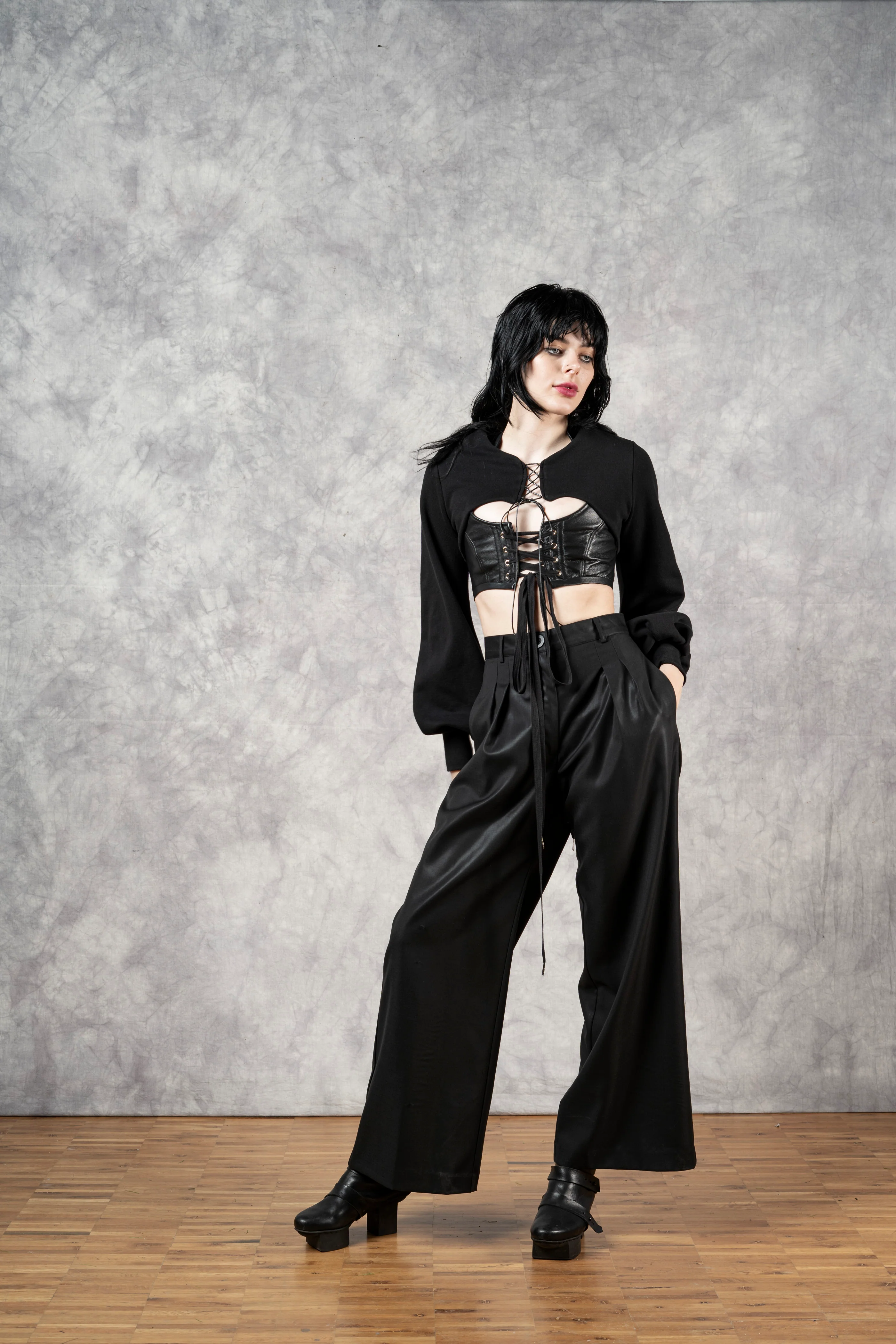 Wide Leg Trouser in Black Wool (Size III) - Image 20