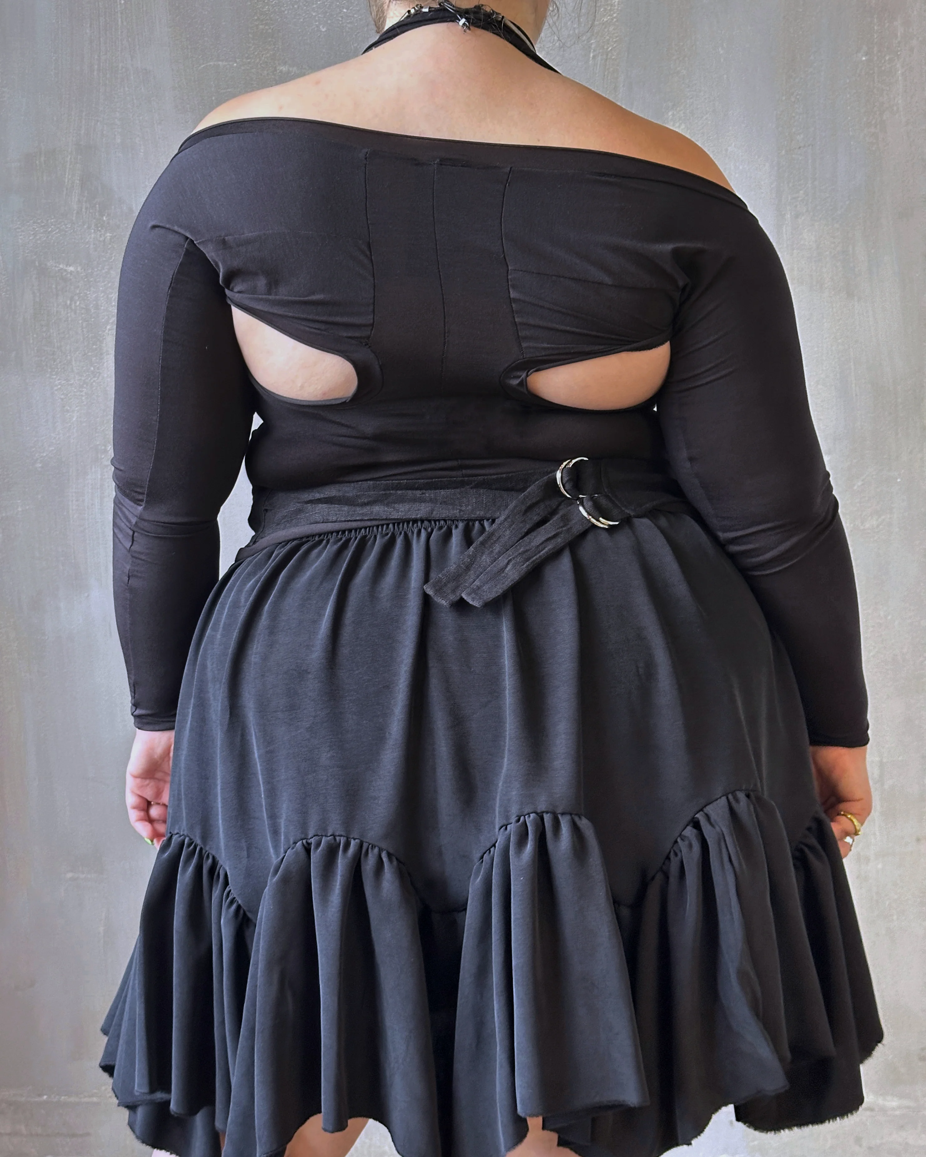 Petticoat Kilt in Black Twill Taffeta (In Stock) * - Image 11