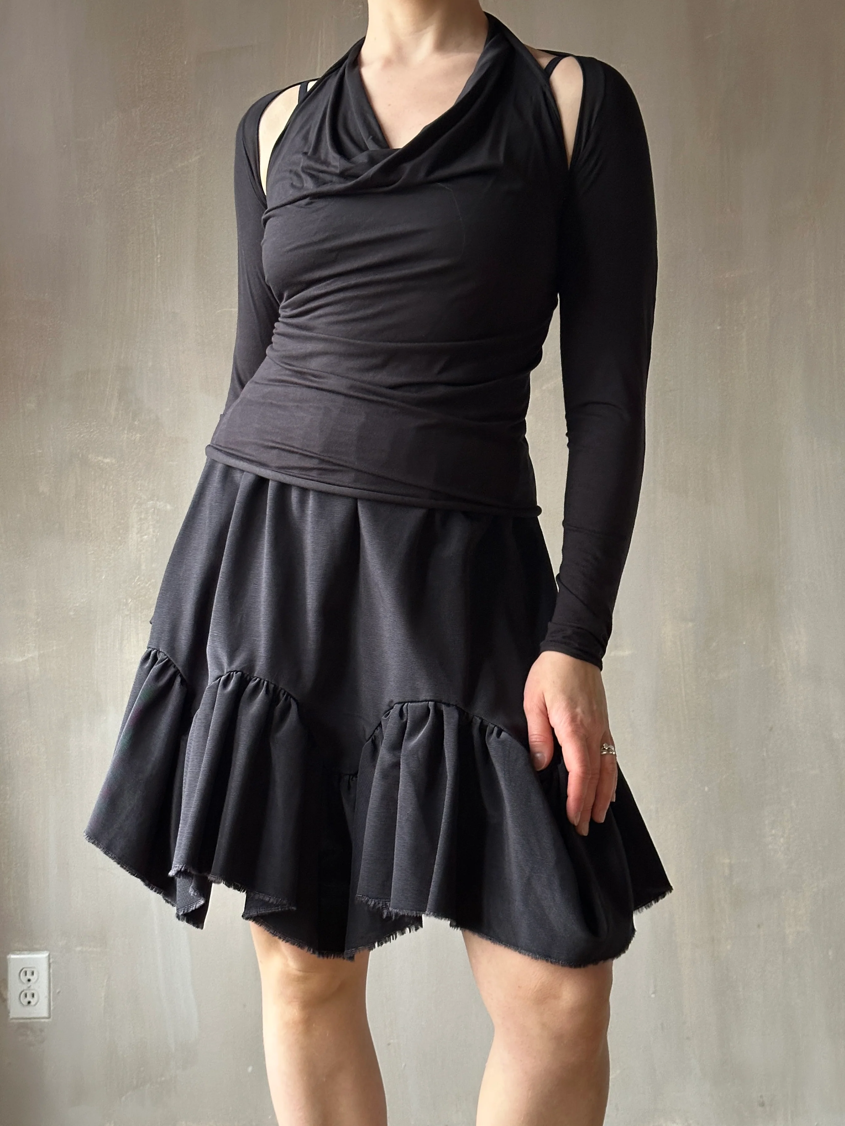 Petticoat Kilt in Black Twill Taffeta (In Stock) * - Image 6