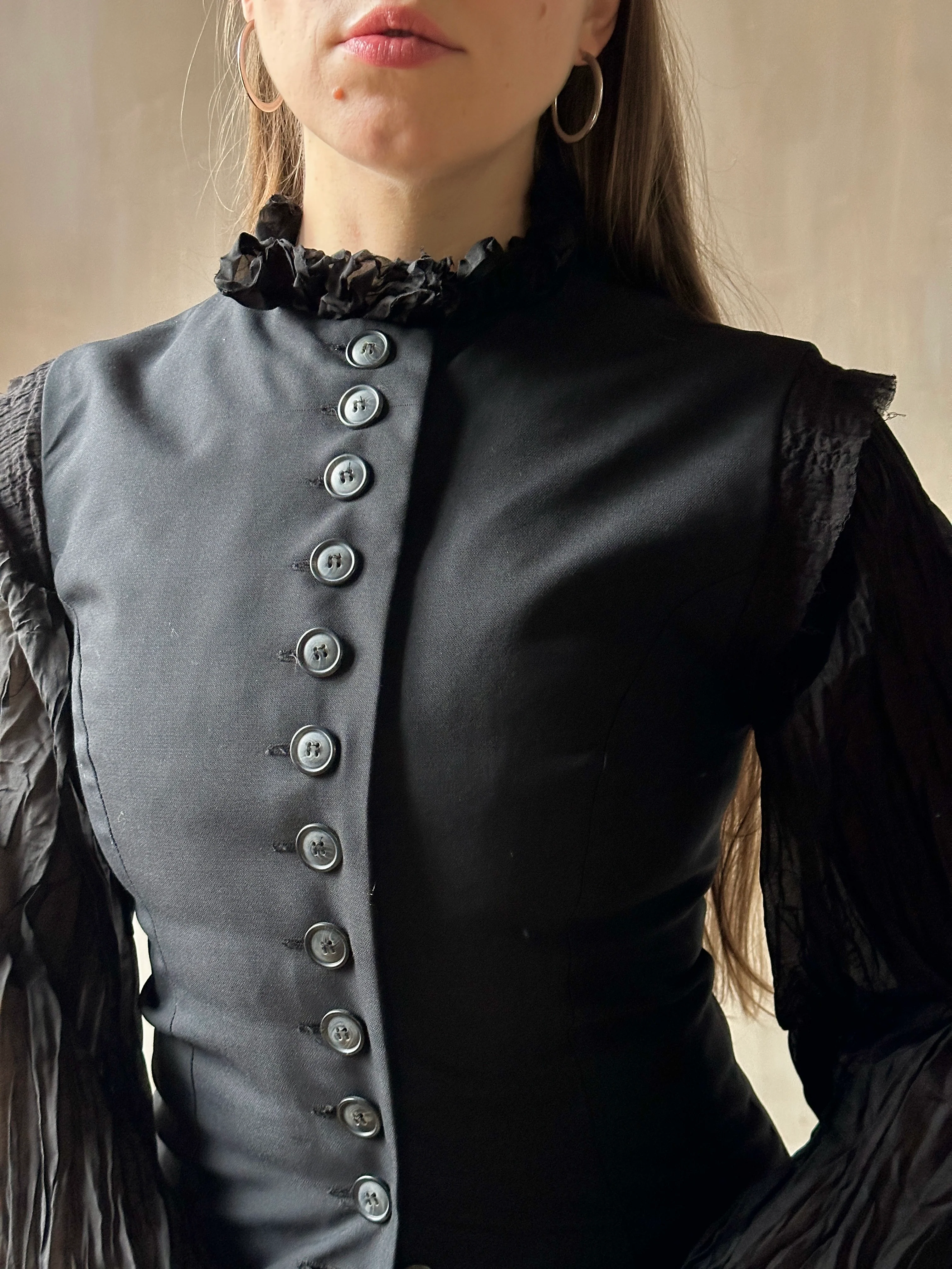 FW'24: Long Button-Front Tails Vest in Wool - Image 7