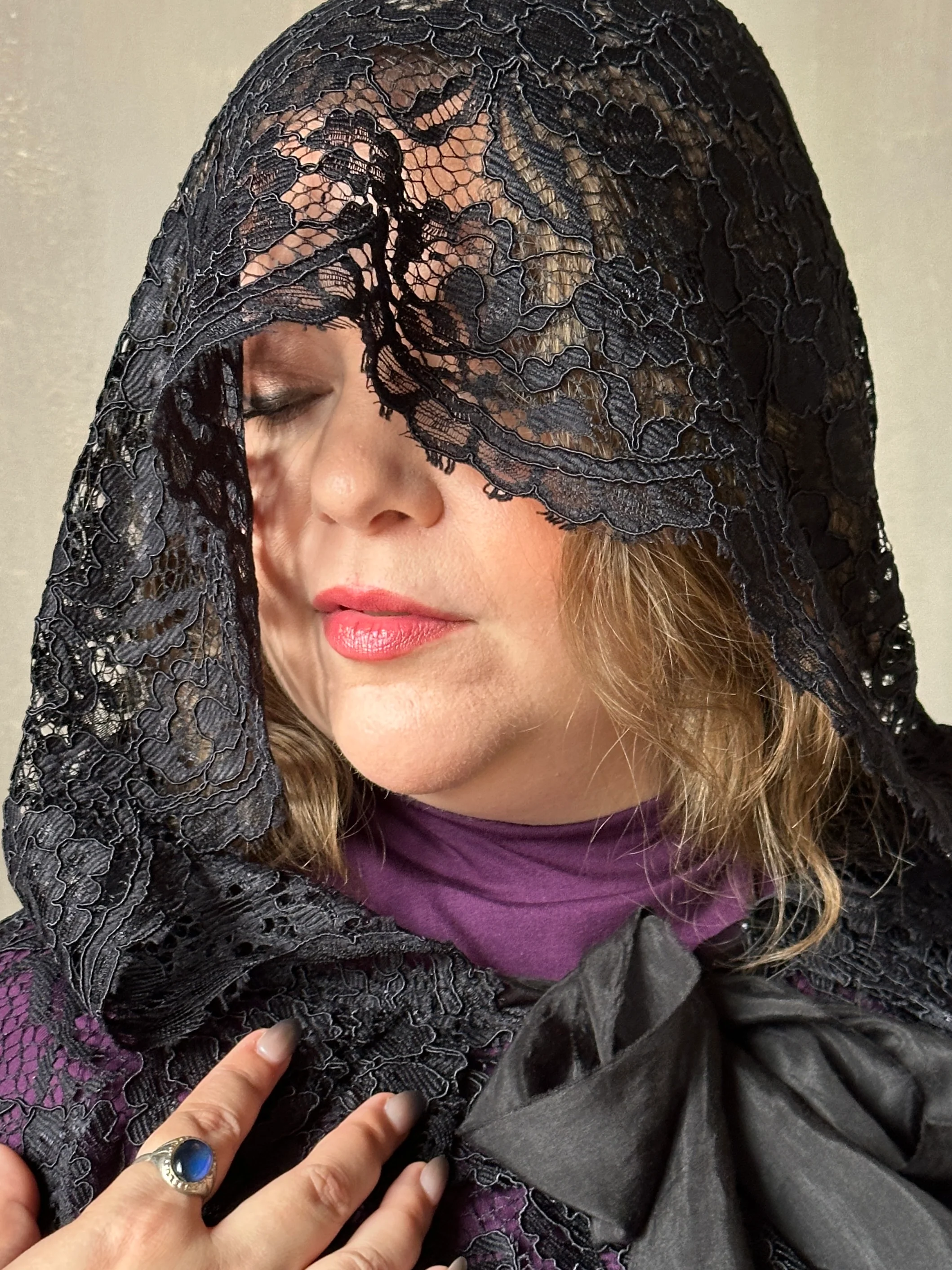 Hooded Capelet in Mourning Lace, Black (In Stock) - Image 11