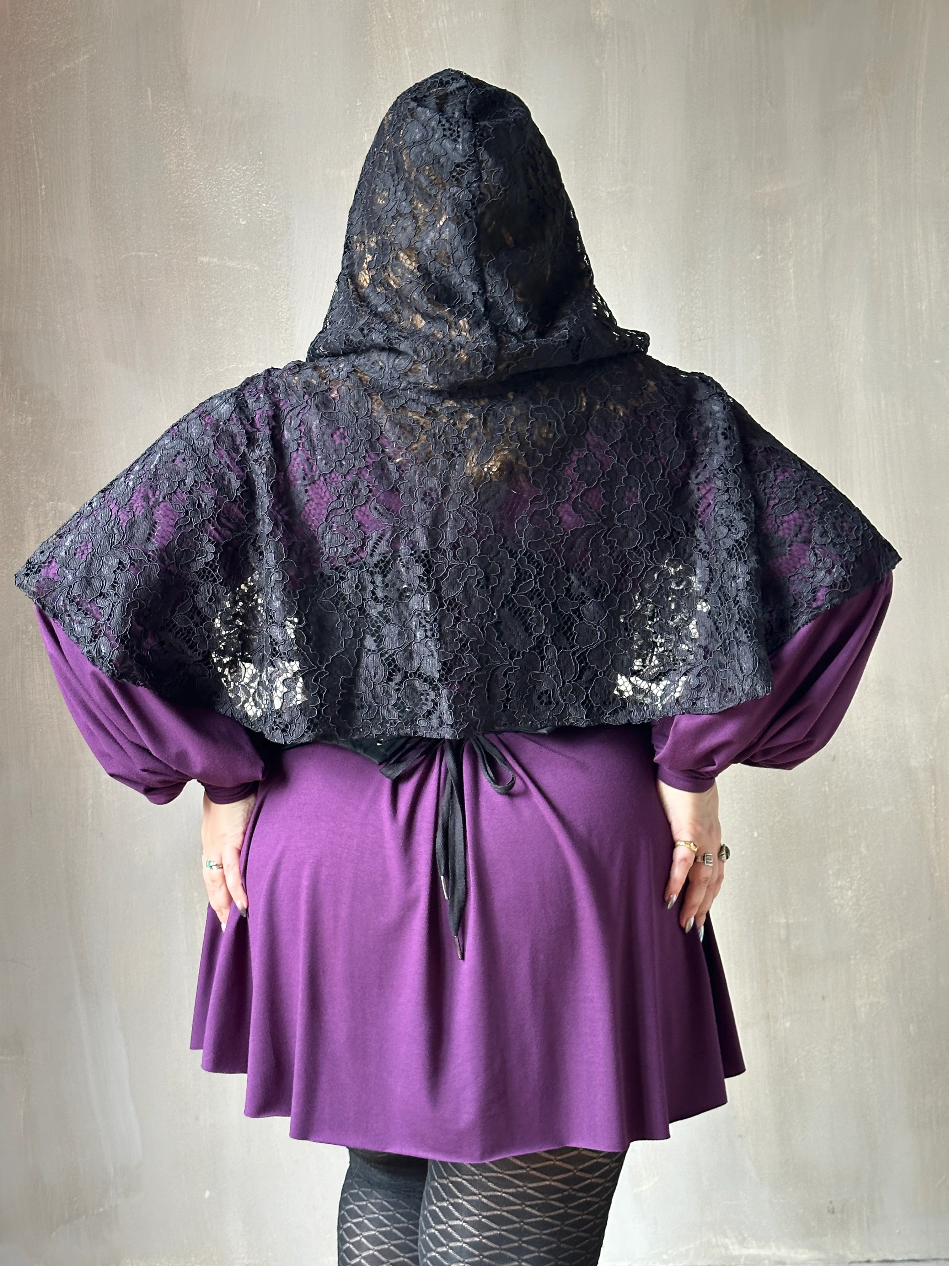 Hooded Capelet in Mourning Lace, Black (In Stock) - Image 6