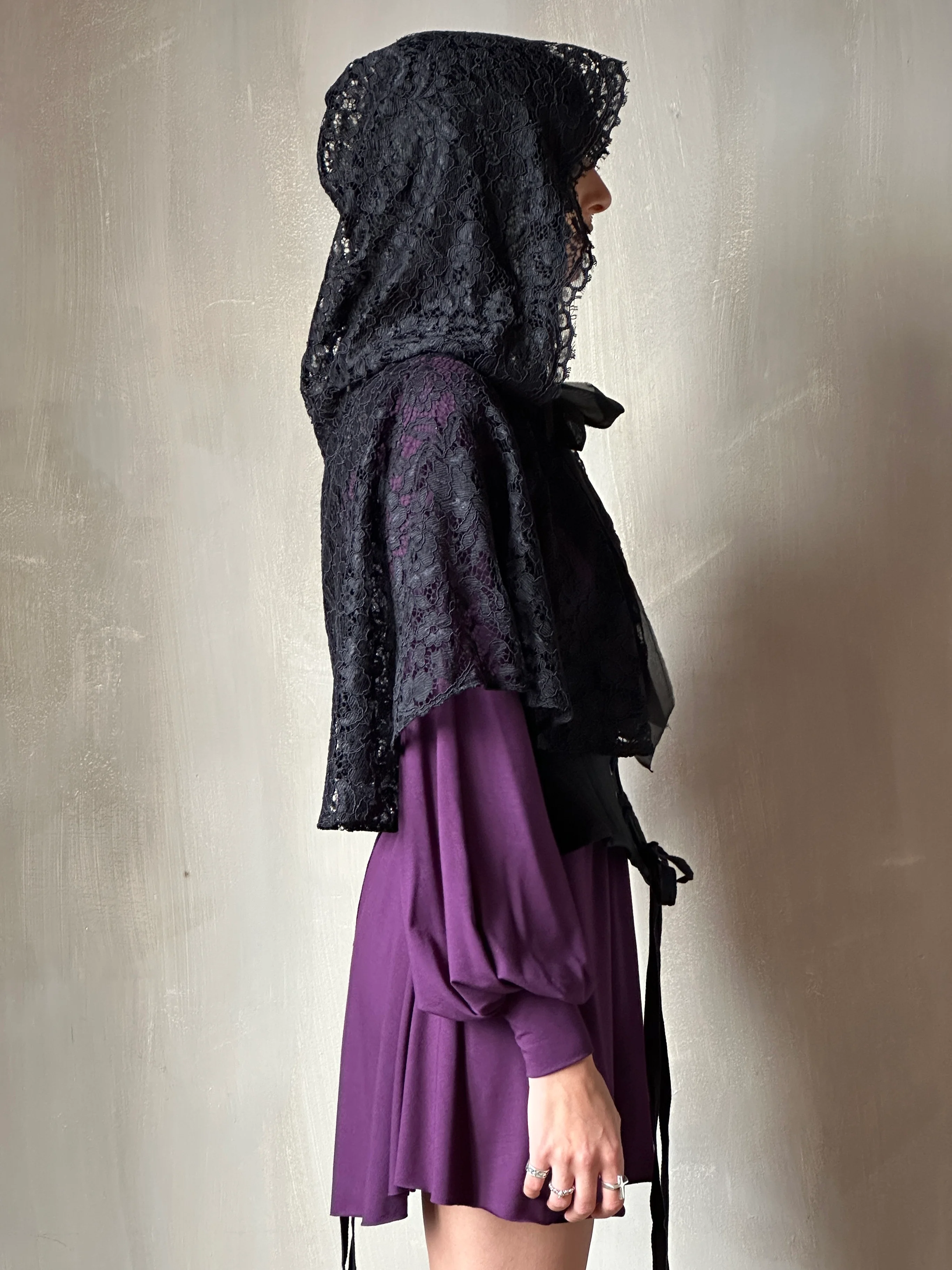 Hooded Capelet in Mourning Lace, Black (In Stock) - Image 9