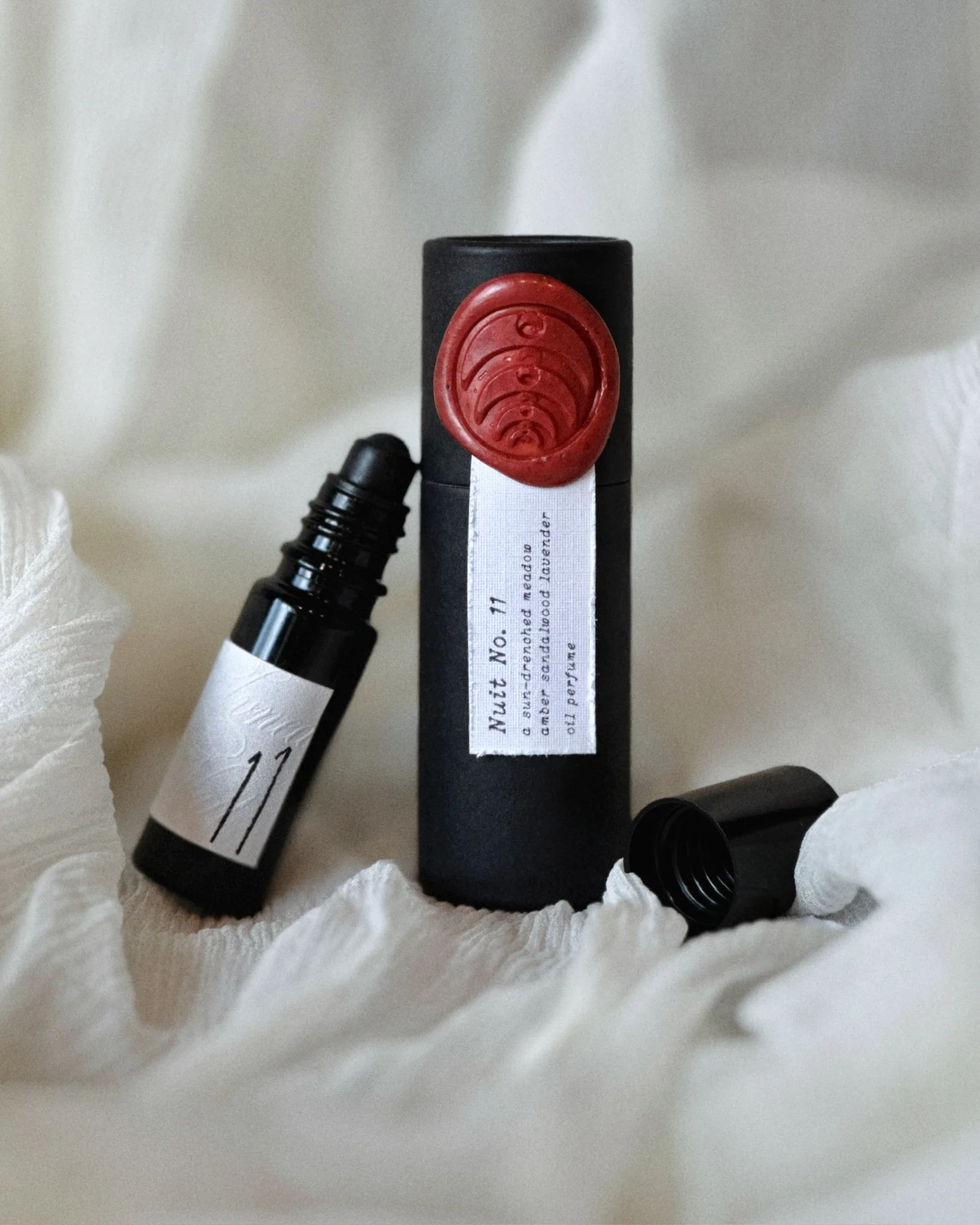 NUIT No. 11 Oil Perfume Sample - Image 7