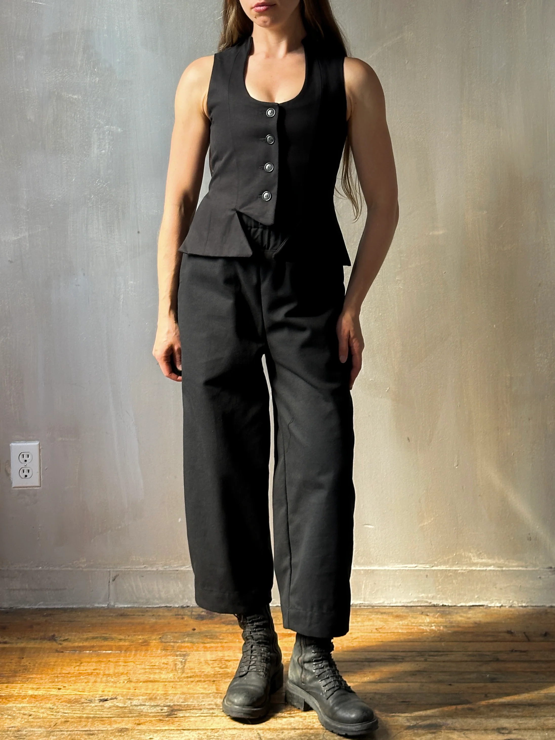 FW25: Double Waistband Barrel Trouser in Black Canvas (Pre-Order) - Image 3
