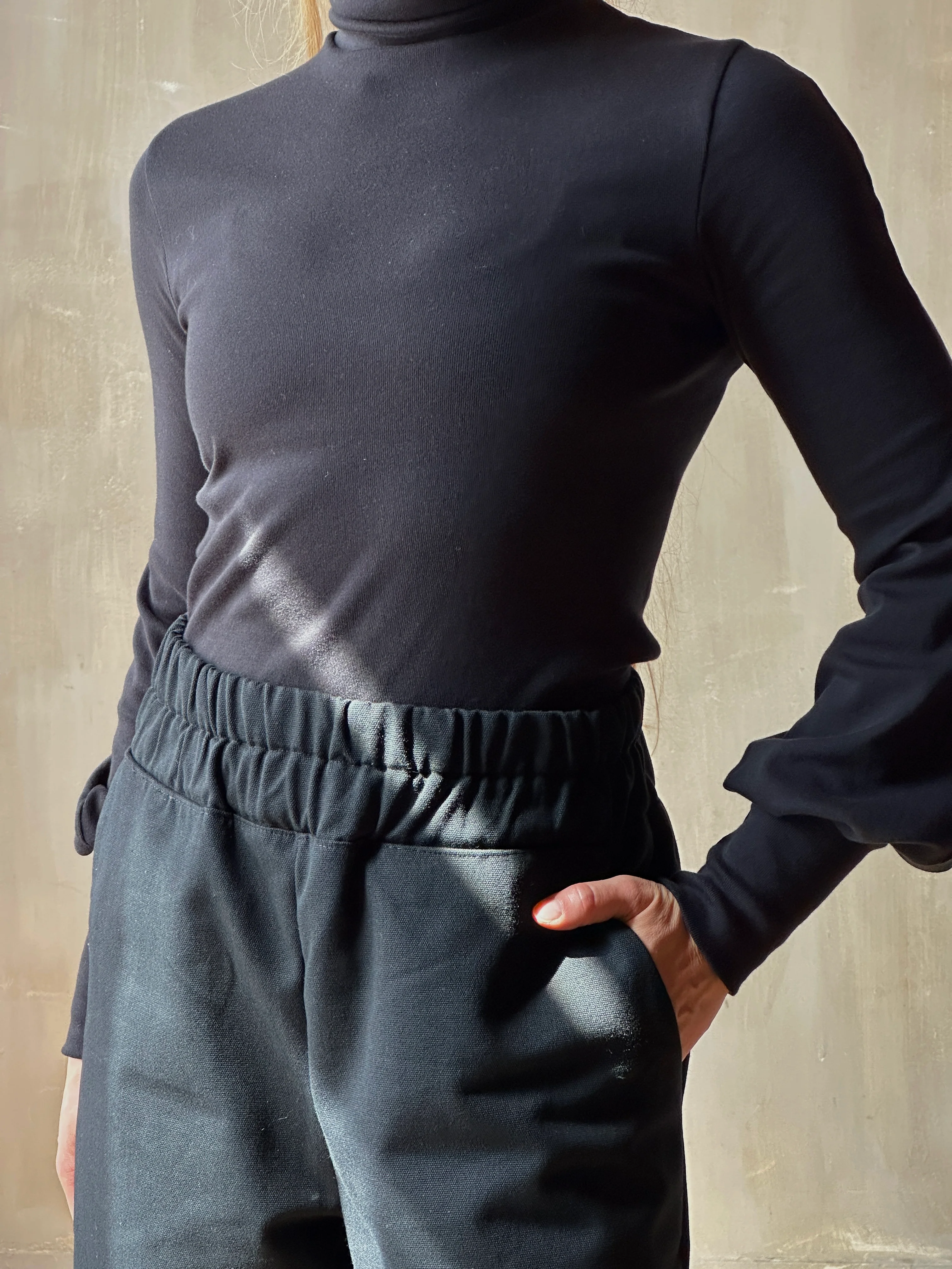 FW25: Double Waistband Barrel Trouser in Black Canvas (Pre-Order) - Image 5