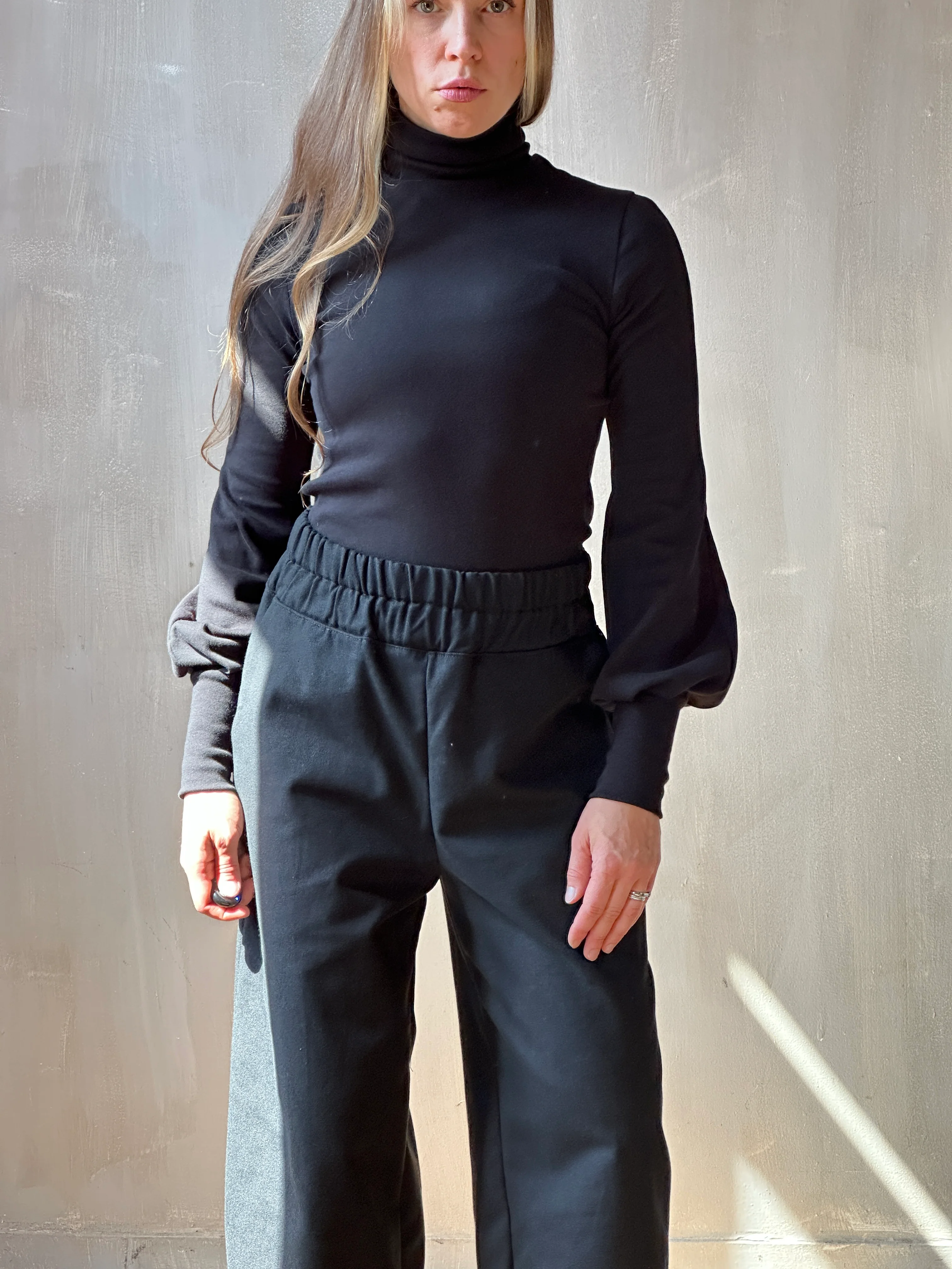 FW25: Double Waistband Barrel Trouser in Black Canvas (Pre-Order) - Image 6
