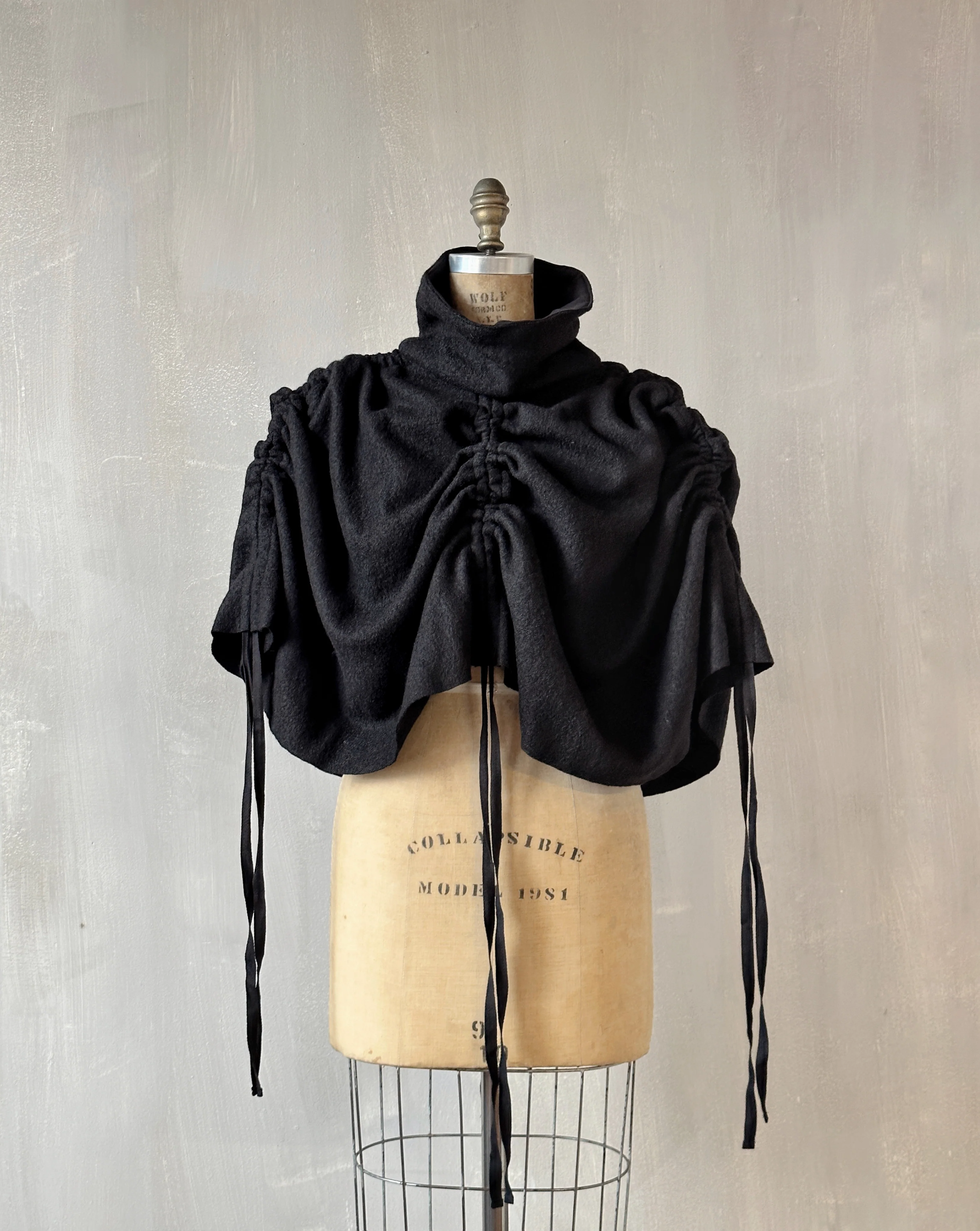 Sample Sale Winter '24