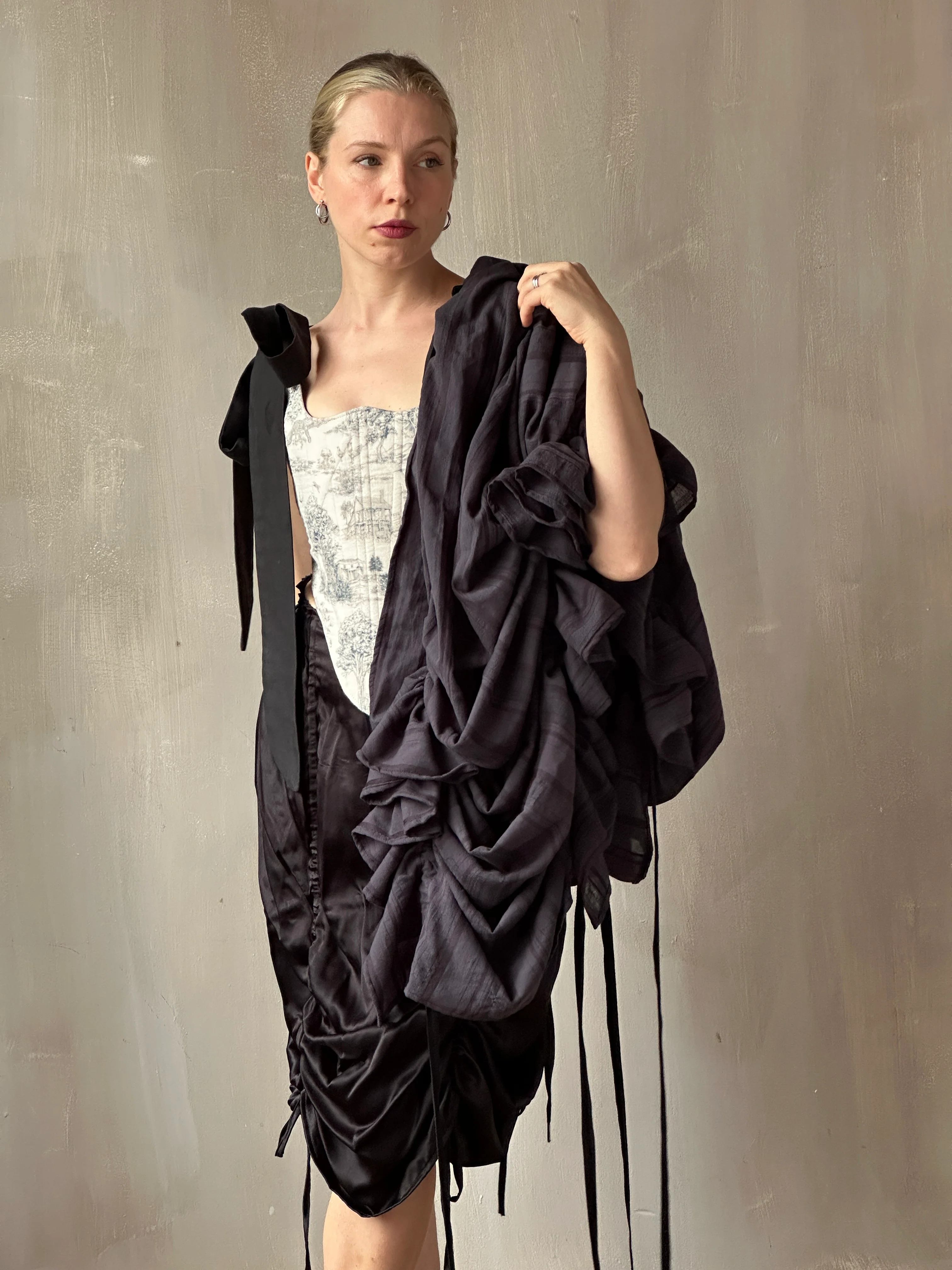 Sample Sale: Toile de Jouy Diamond Stays (50" Bust/40" Waist) - Image 17