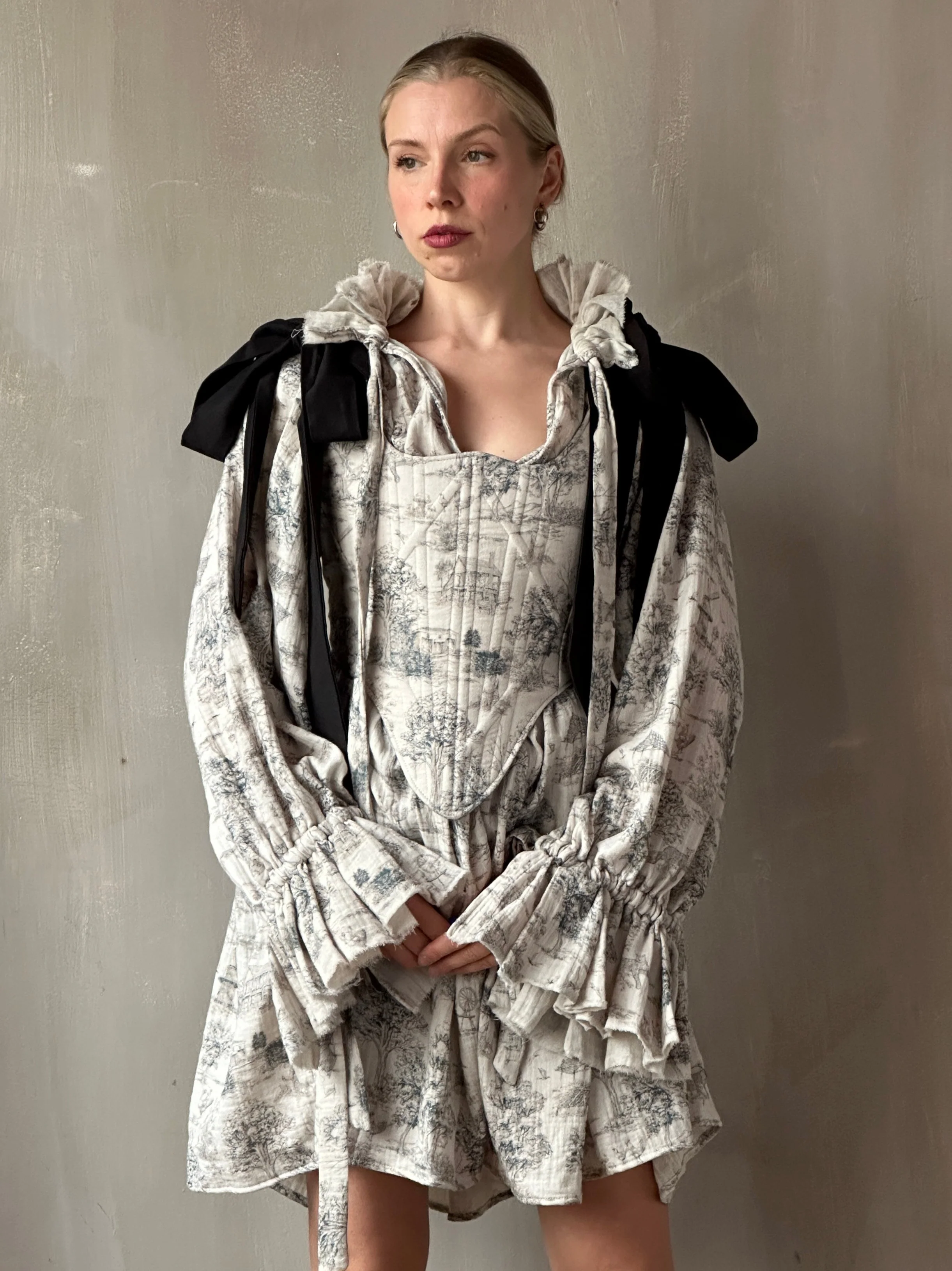 Sample Sale: Toile de Jouy Diamond Stays (50" Bust/40" Waist) - Image 21