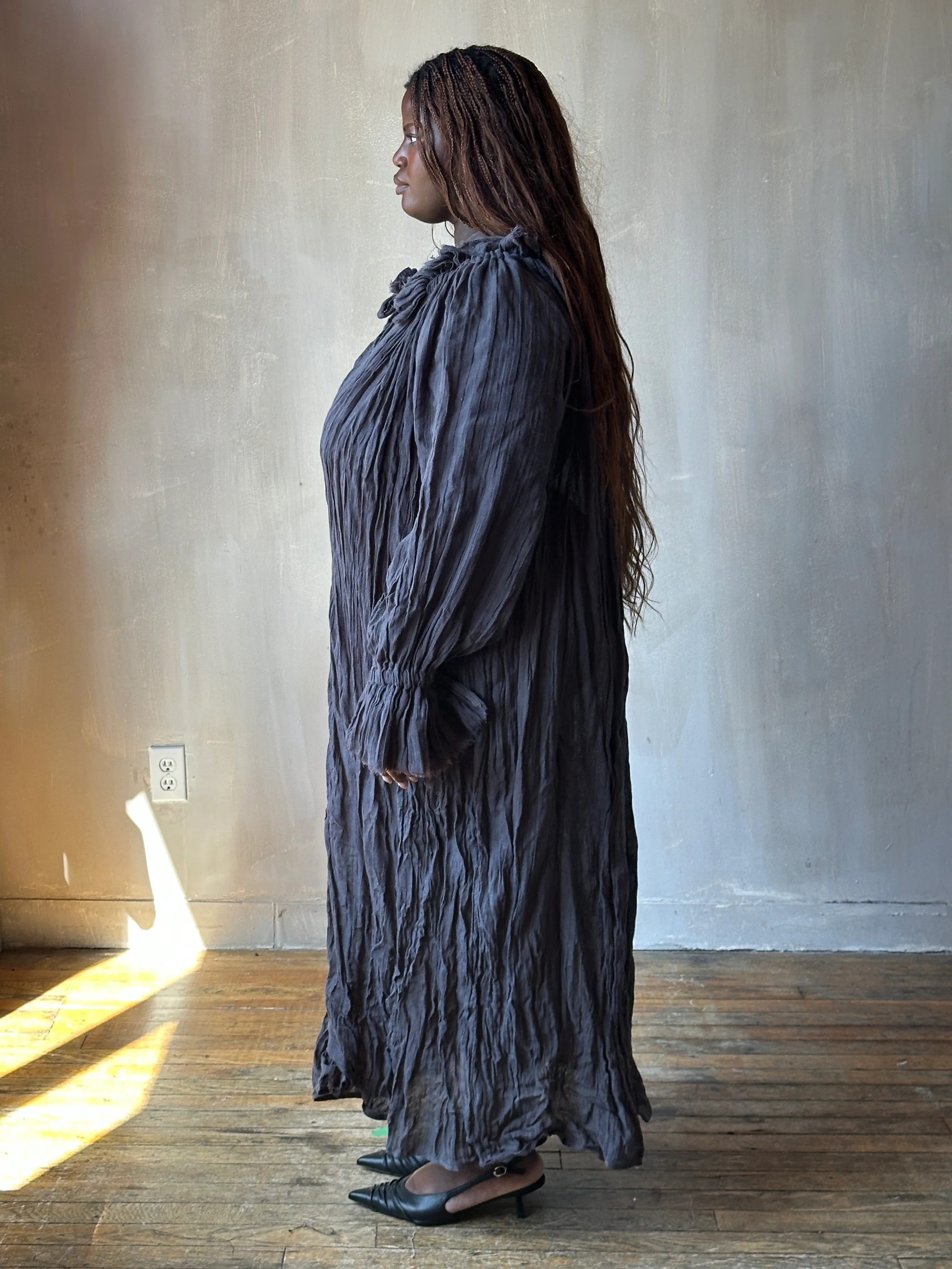 Ultra Maxi Alchemist Chemise in Charcoal Linen - Image 10