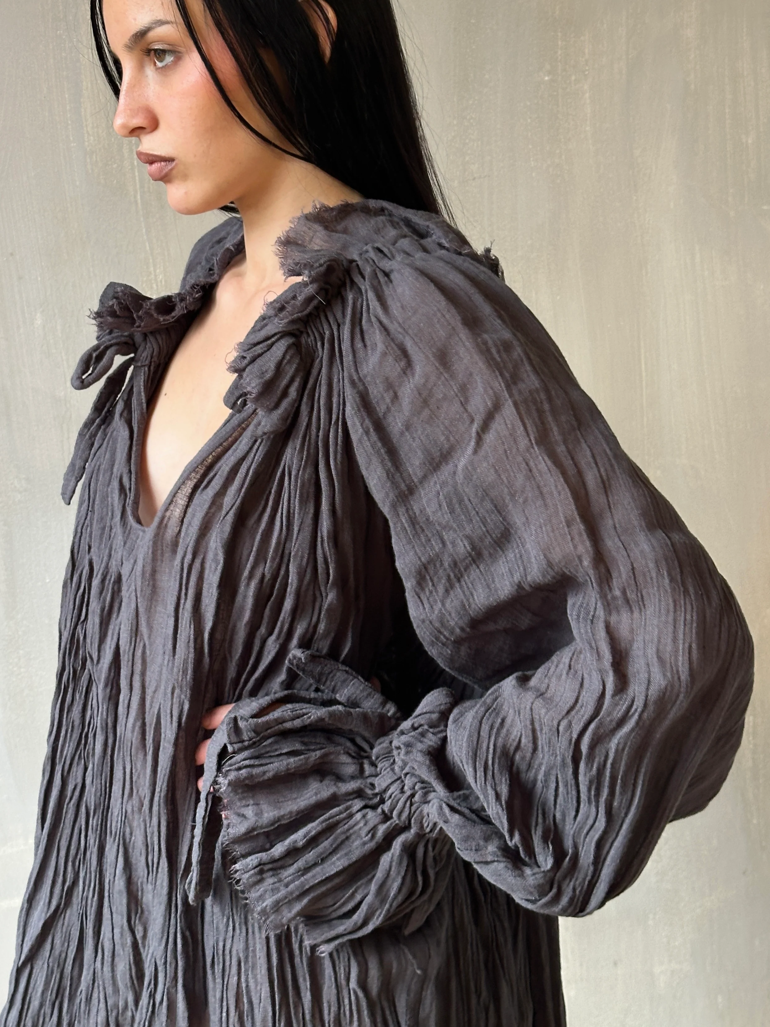 Ultra Maxi Alchemist Chemise in Charcoal Linen - Image 4