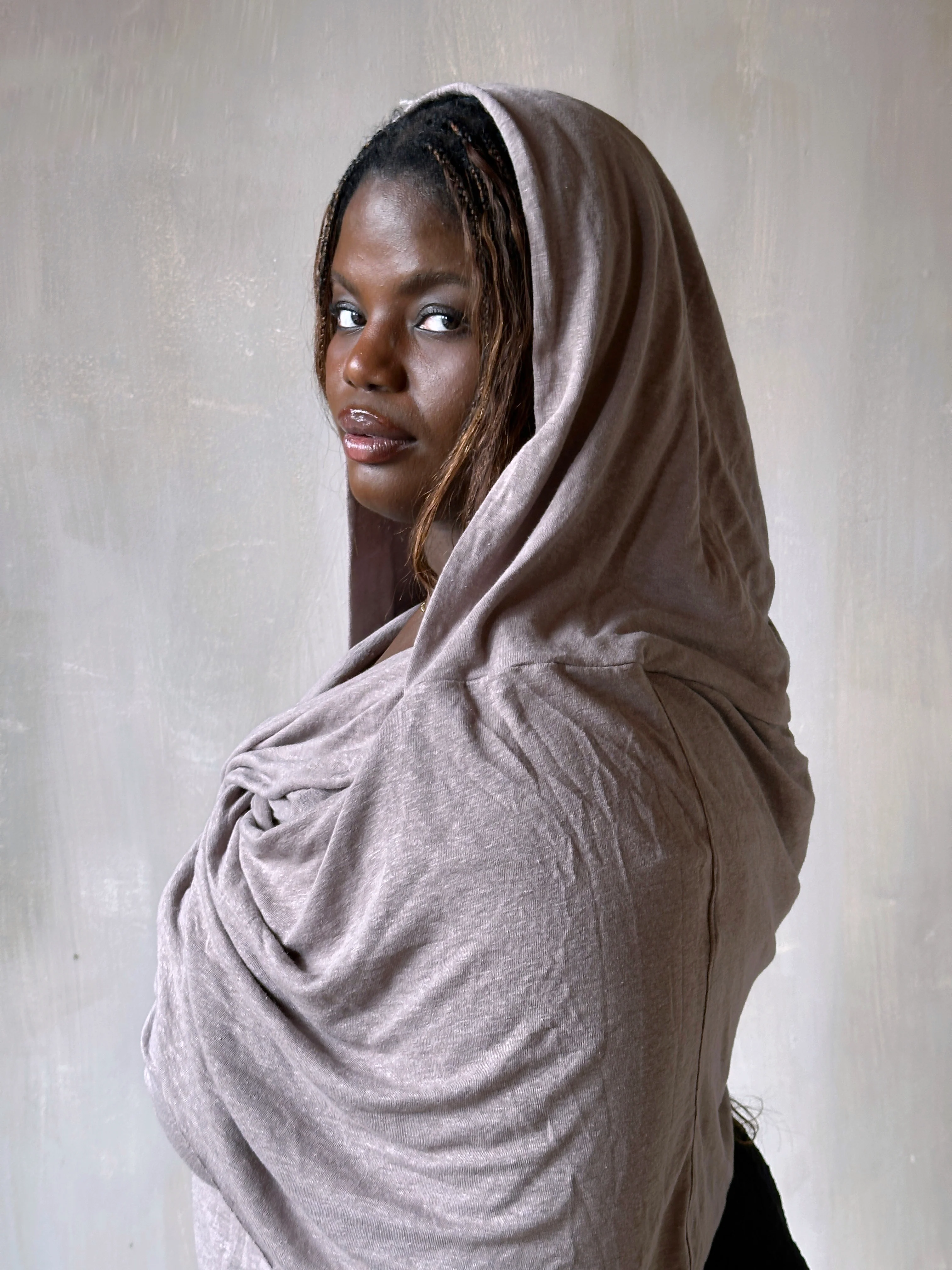Spring '26: Mythic Cowl in "Moon Dust" Linen Jersey (Pre-Order) - Image 7