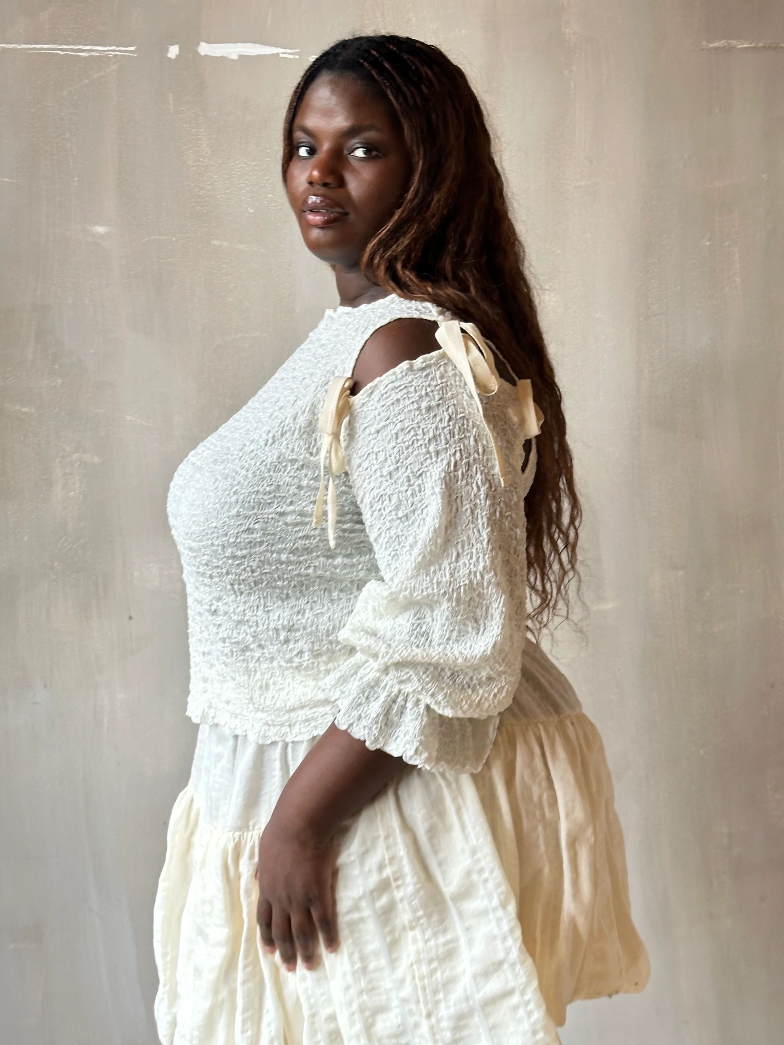 Spring'26: Detached Sleeves in Ivory Crinkled Cotton (Pre-Order) - Image 15