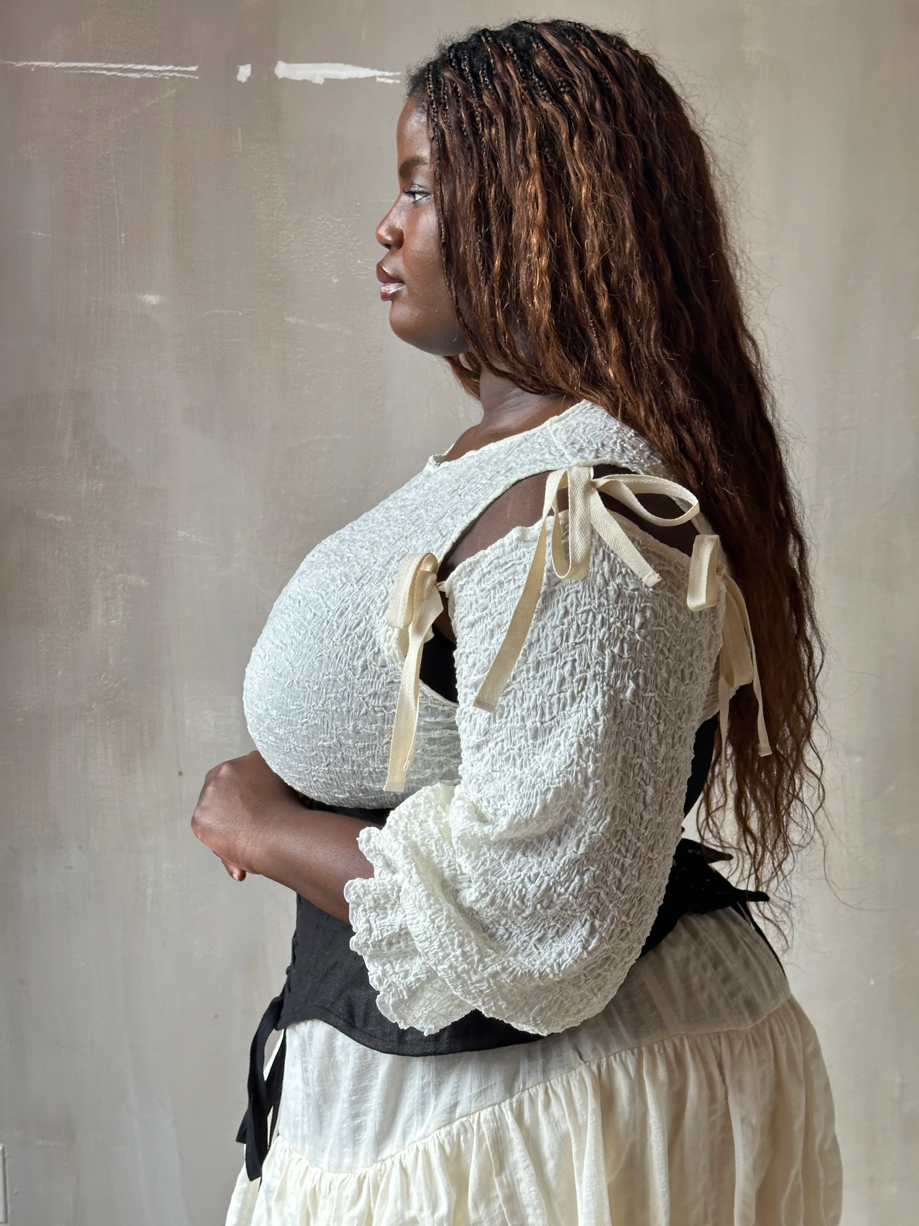 Spring'26: Detached Sleeves in Ivory Crinkled Cotton (Pre-Order) - Image 9
