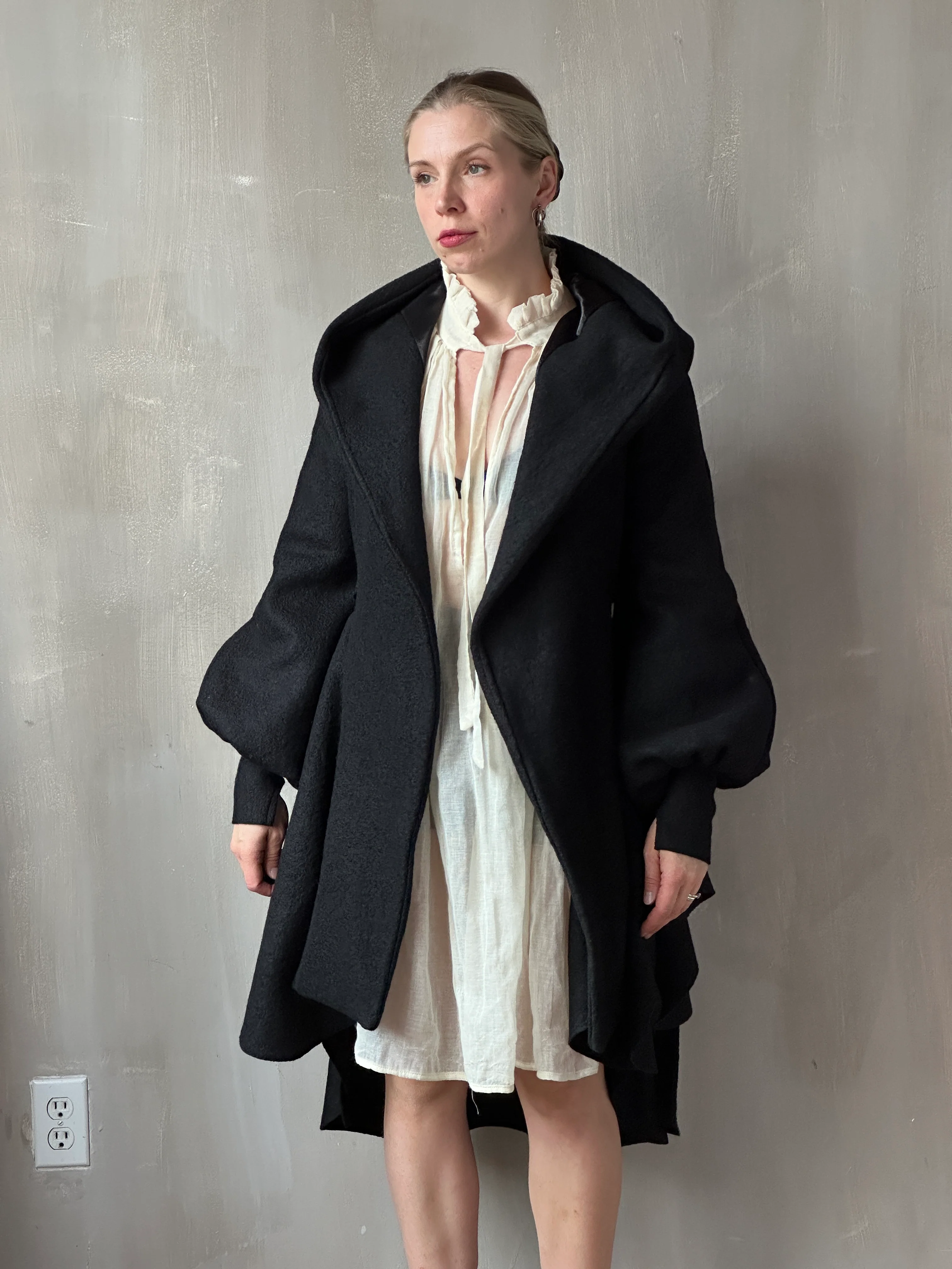 FW25: Tournure Jacket in Pure Wool (Black, In Stock, Limited Edition) - Image 4