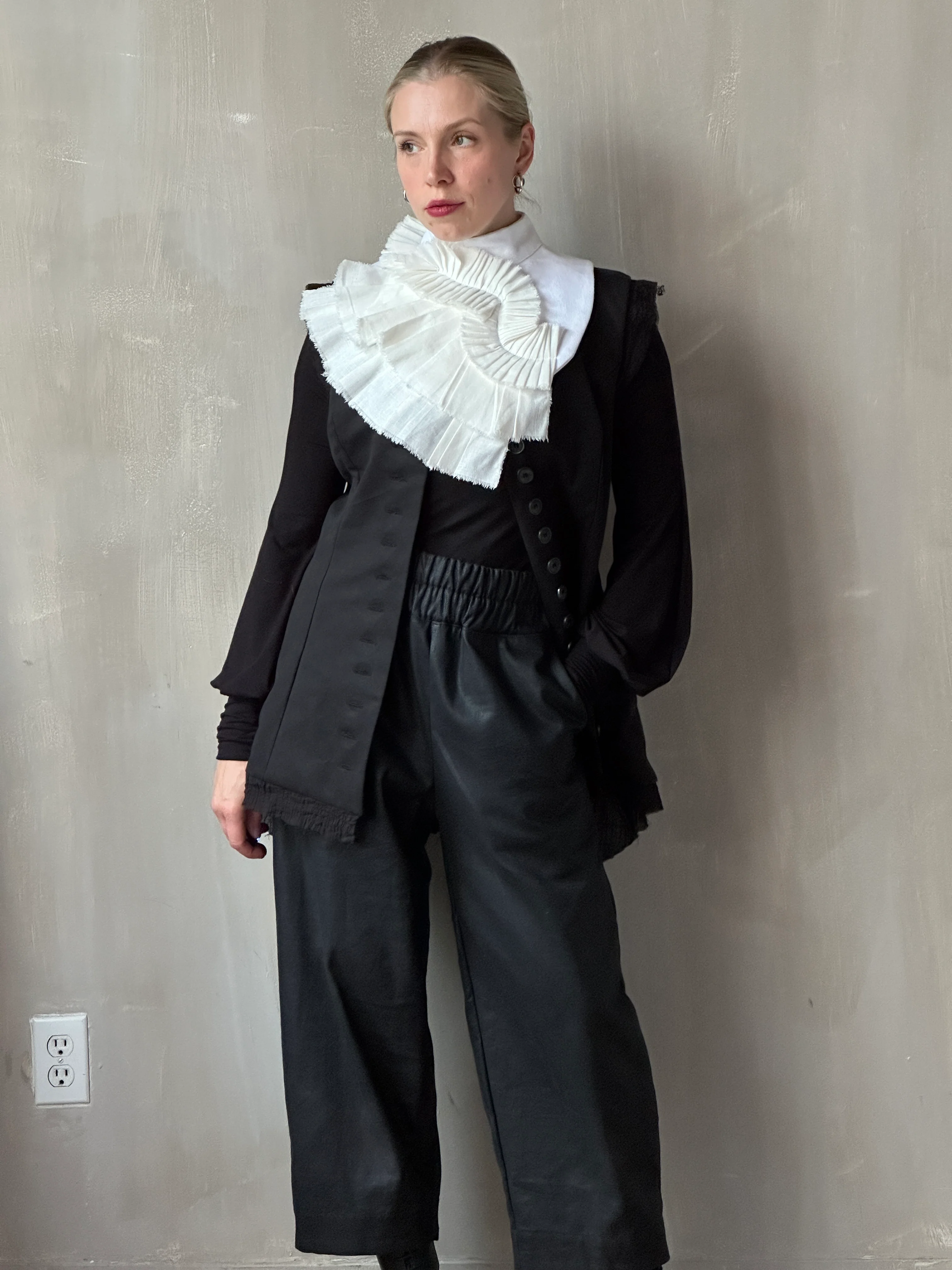 FW25: "Wings" Ruff Collar (Pre-Order) - Image 16